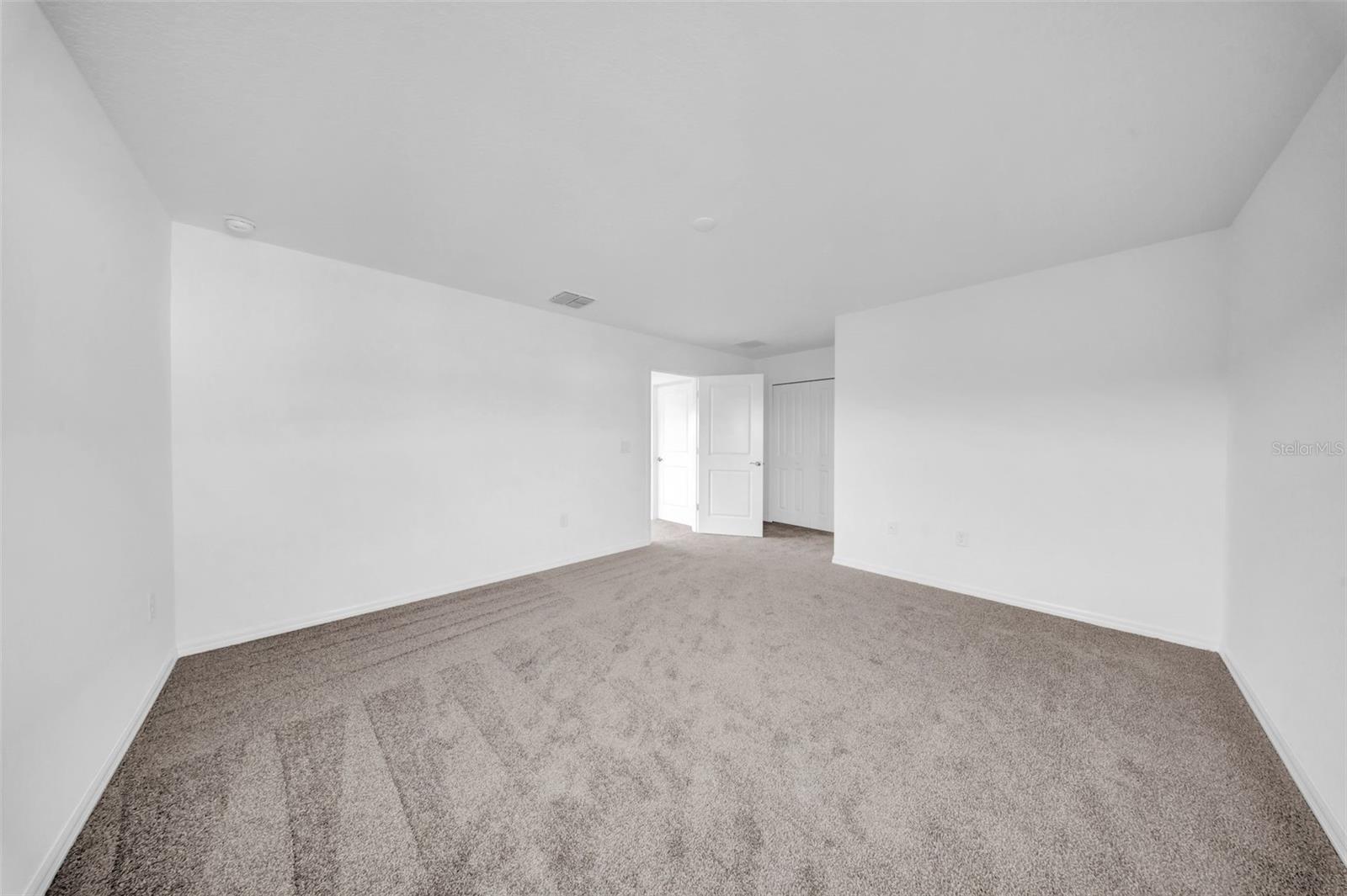 Image 74 of 86 For 5841 Riverston Avenue