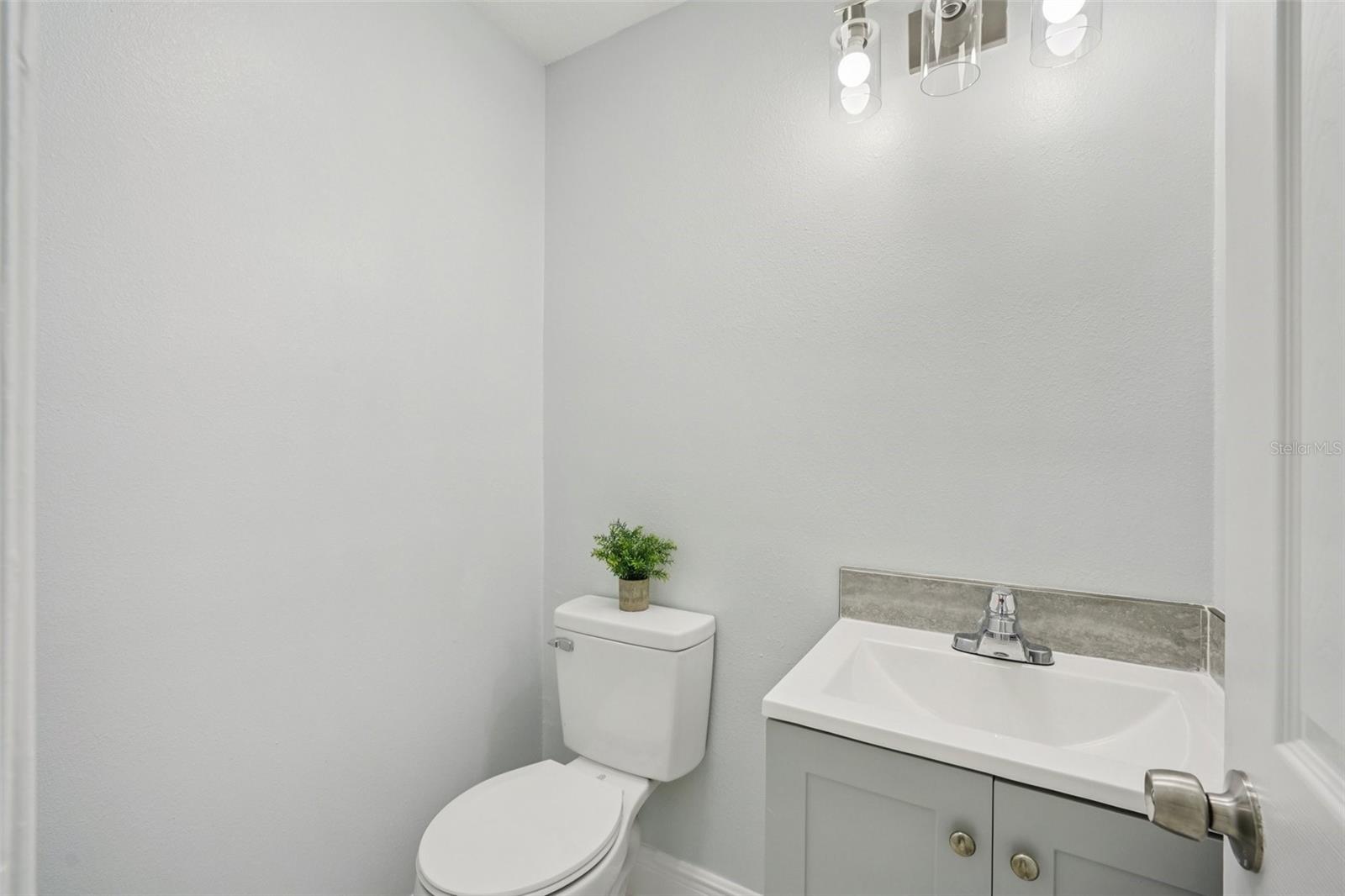Image 46 of 79 For 4108 Berkley Drive