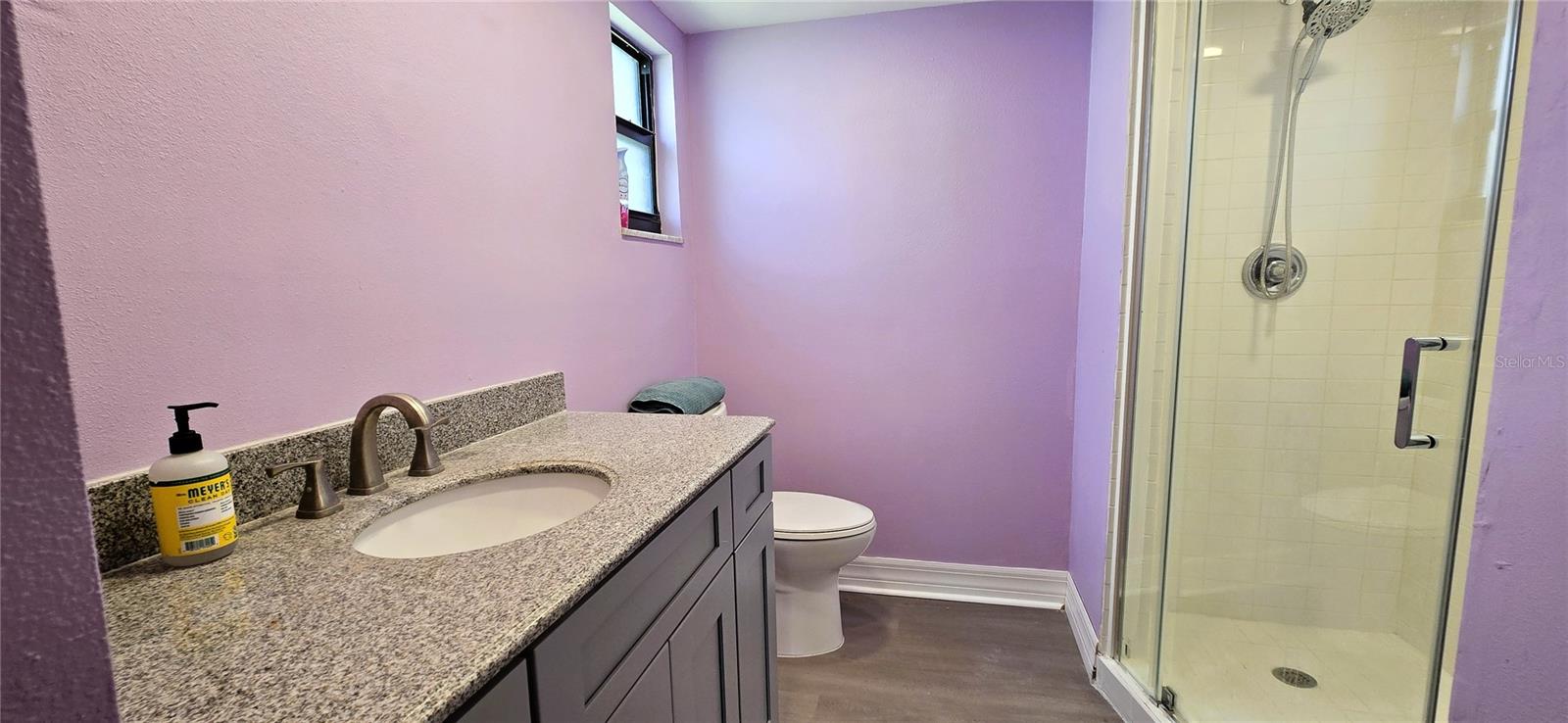 Image 15 of 29 For 1031 Averly Street