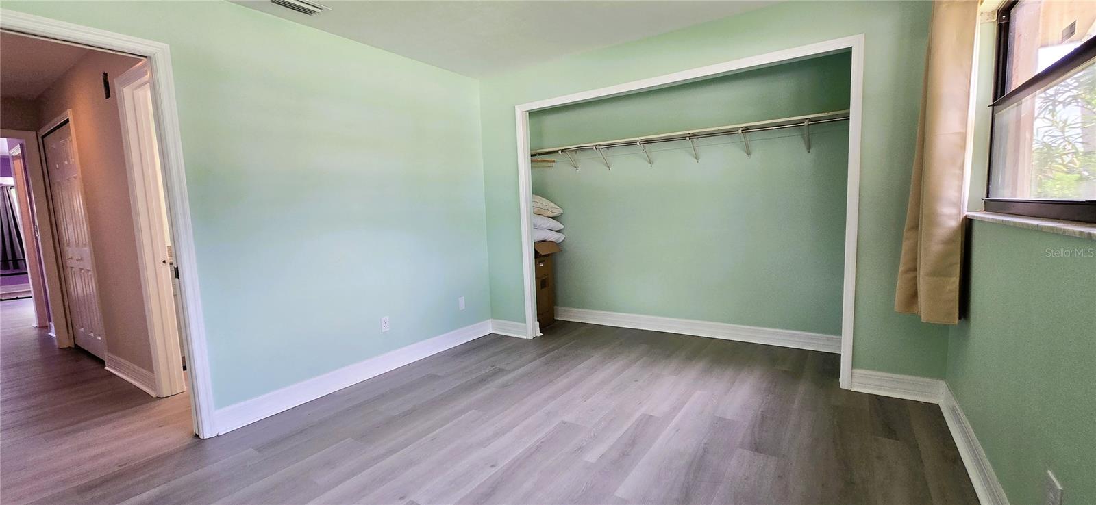 Image 18 of 29 For 1031 Averly Street