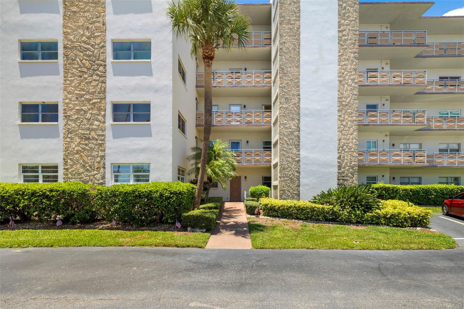 Image 2 of 22 For 5603 80th Street N 202