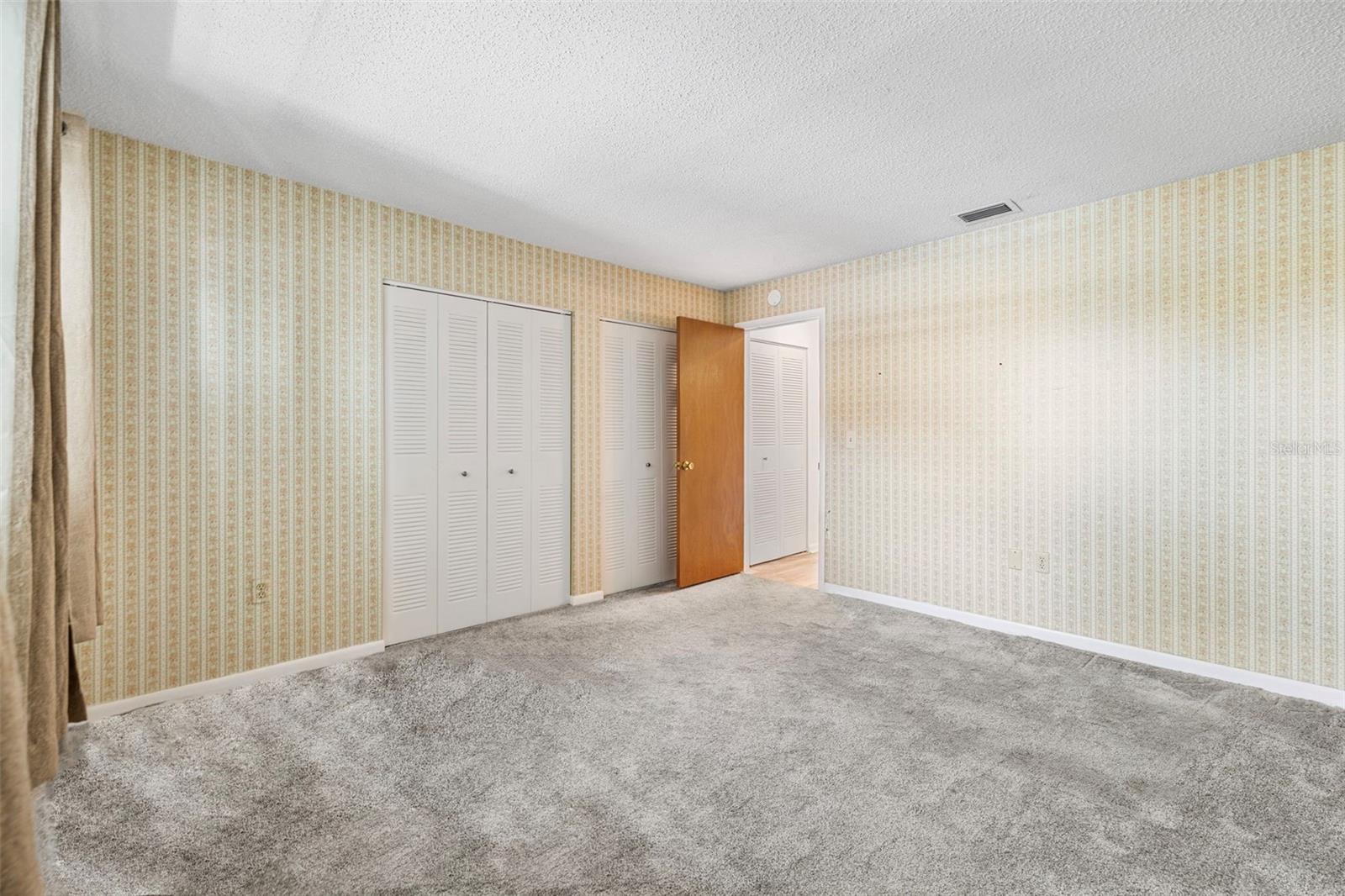Image 9 of 22 For 5603 80th Street N 202