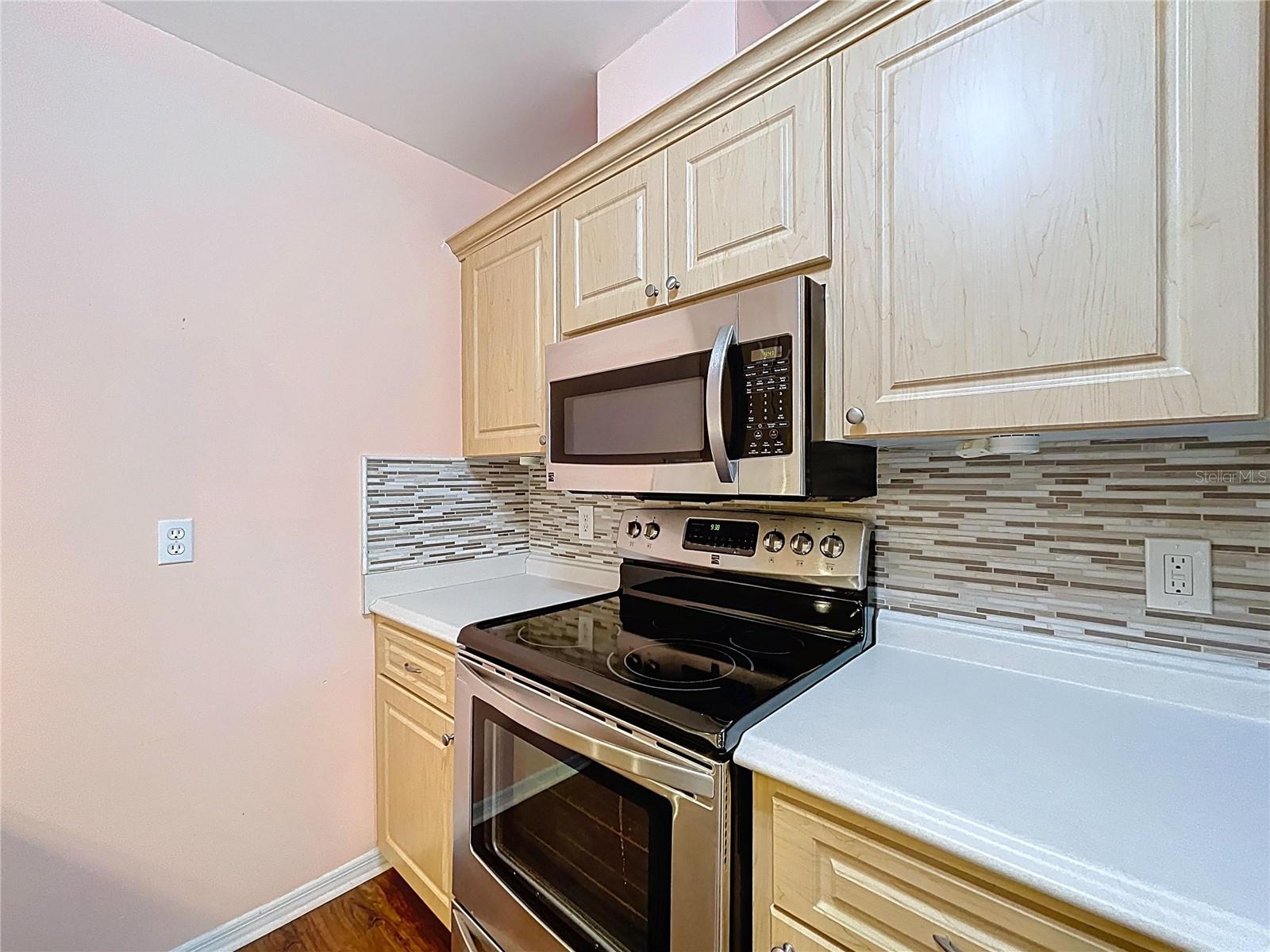 Image 16 of 67 For 505 Foxglove Circle B