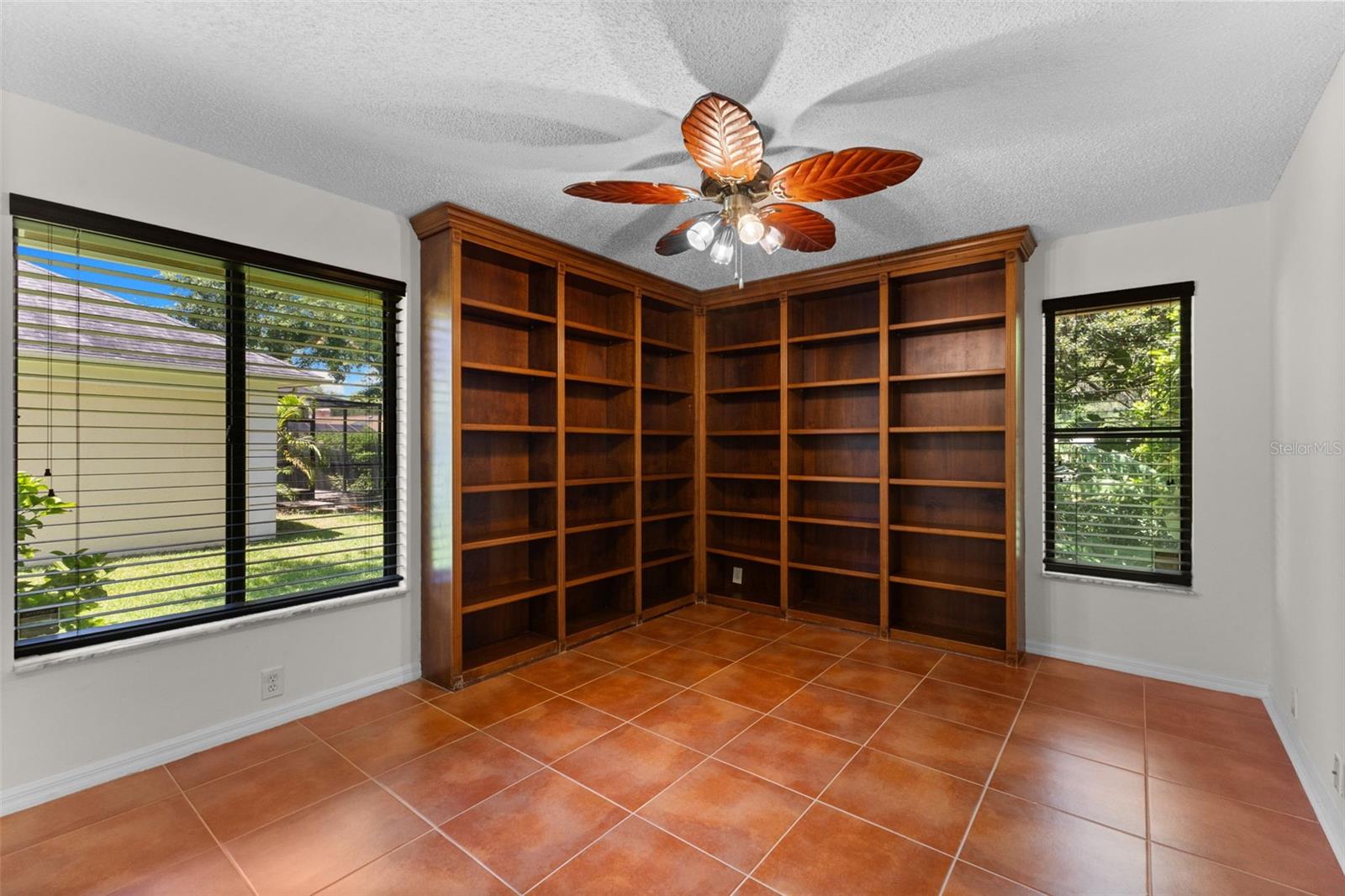 Image 27 of 38 For 3275 Cobbs Drive