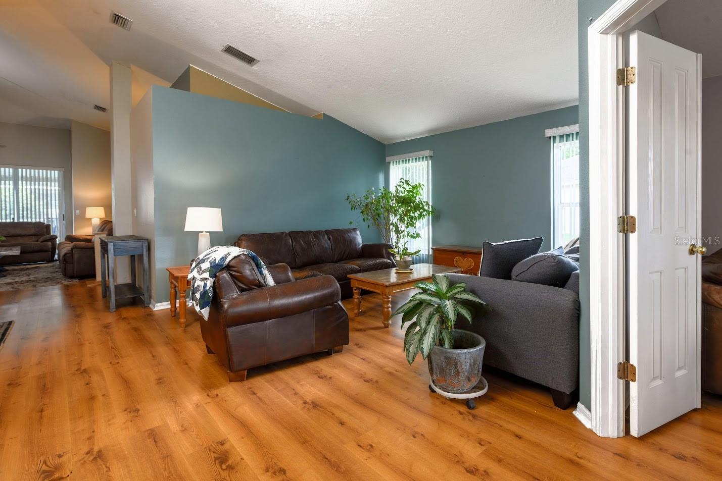 Image 5 of 42 For 29403 Allegro Drive
