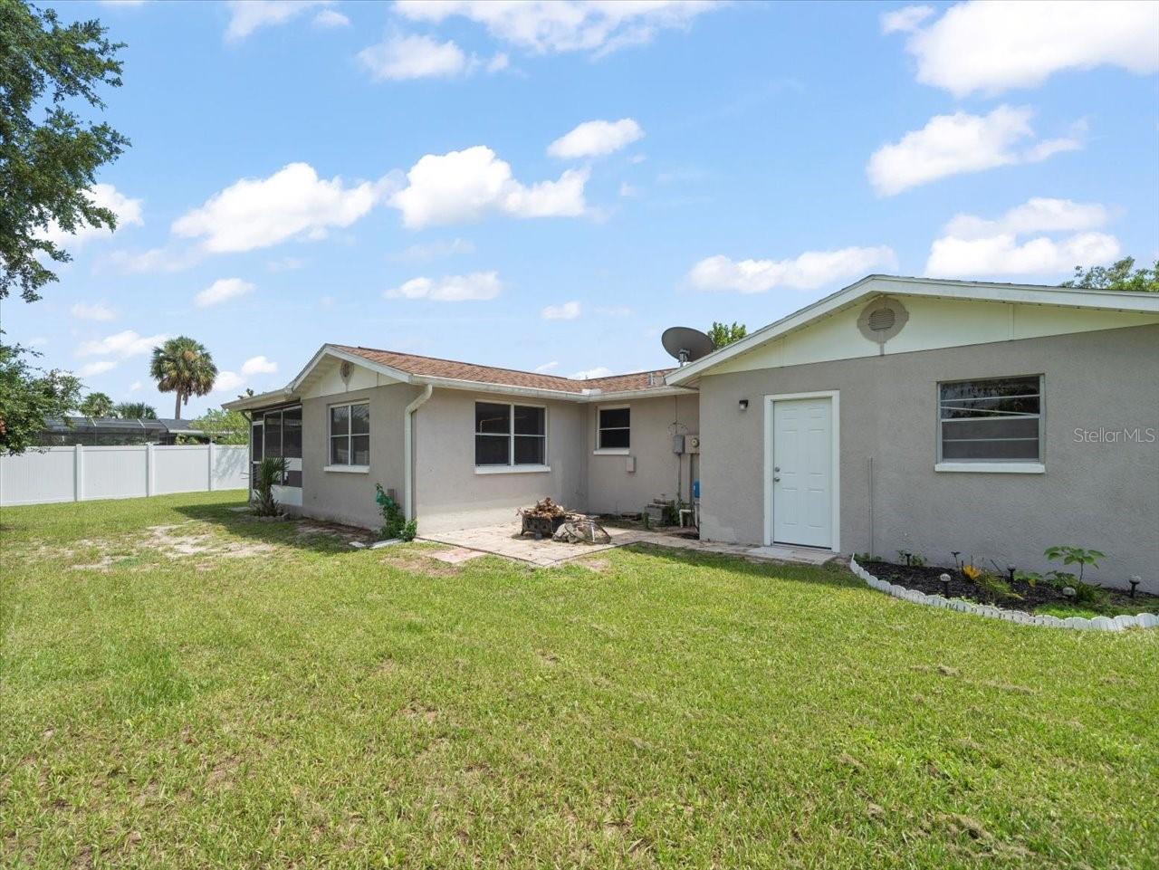 Image 31 of 42 For 9339 Miracle Drive