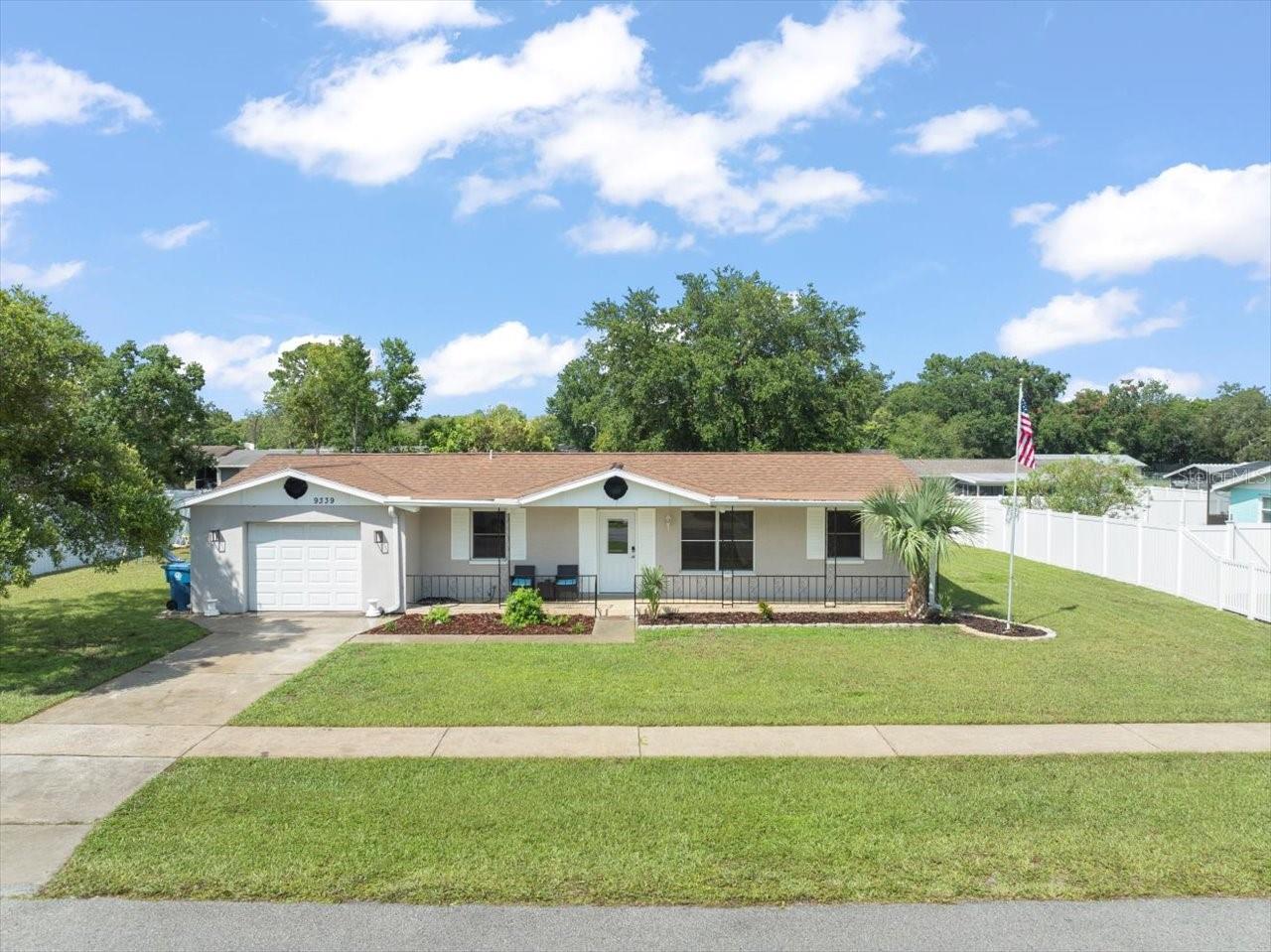 Image 33 of 42 For 9339 Miracle Drive