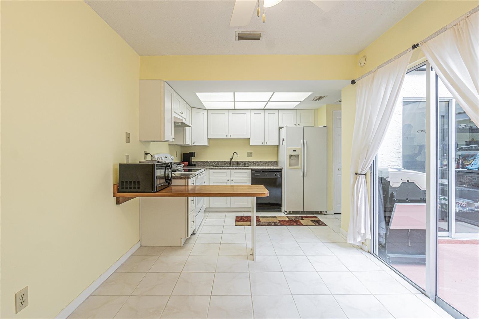 Image 11 of 32 For 1130 Orange Tree Circle W C