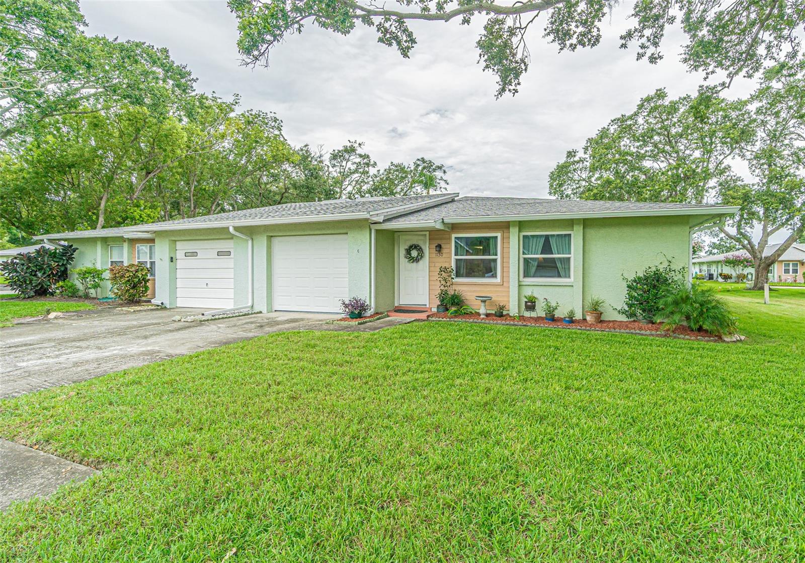 Image 3 of 32 For 1130 Orange Tree Circle W C