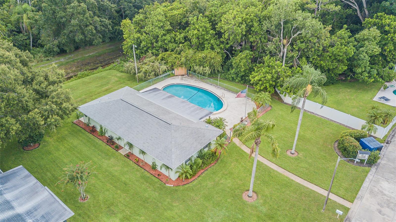 Image 31 of 32 For 1130 Orange Tree Circle W C