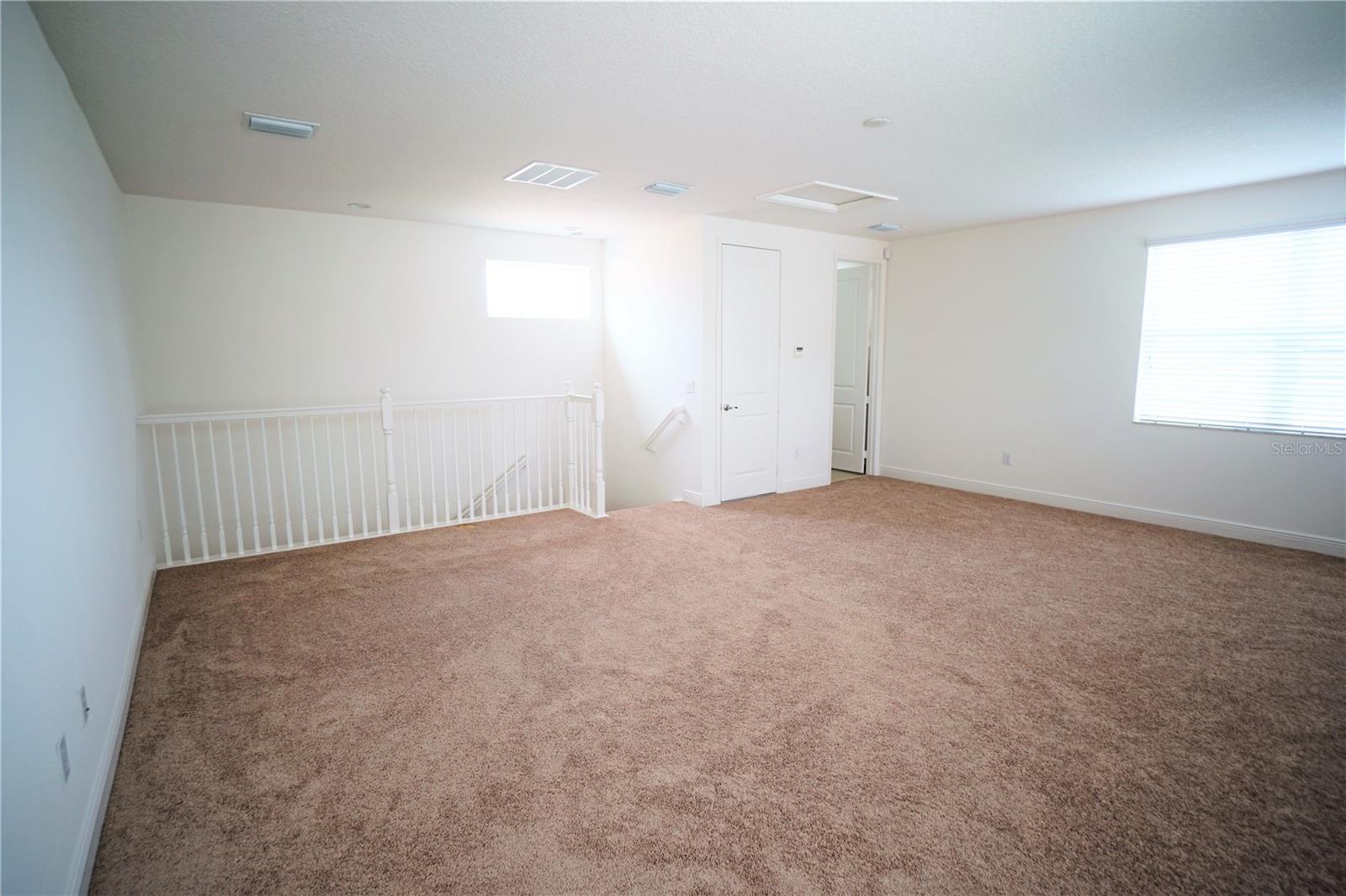 Image 16 of 27 For 30835 Spruceberry Court