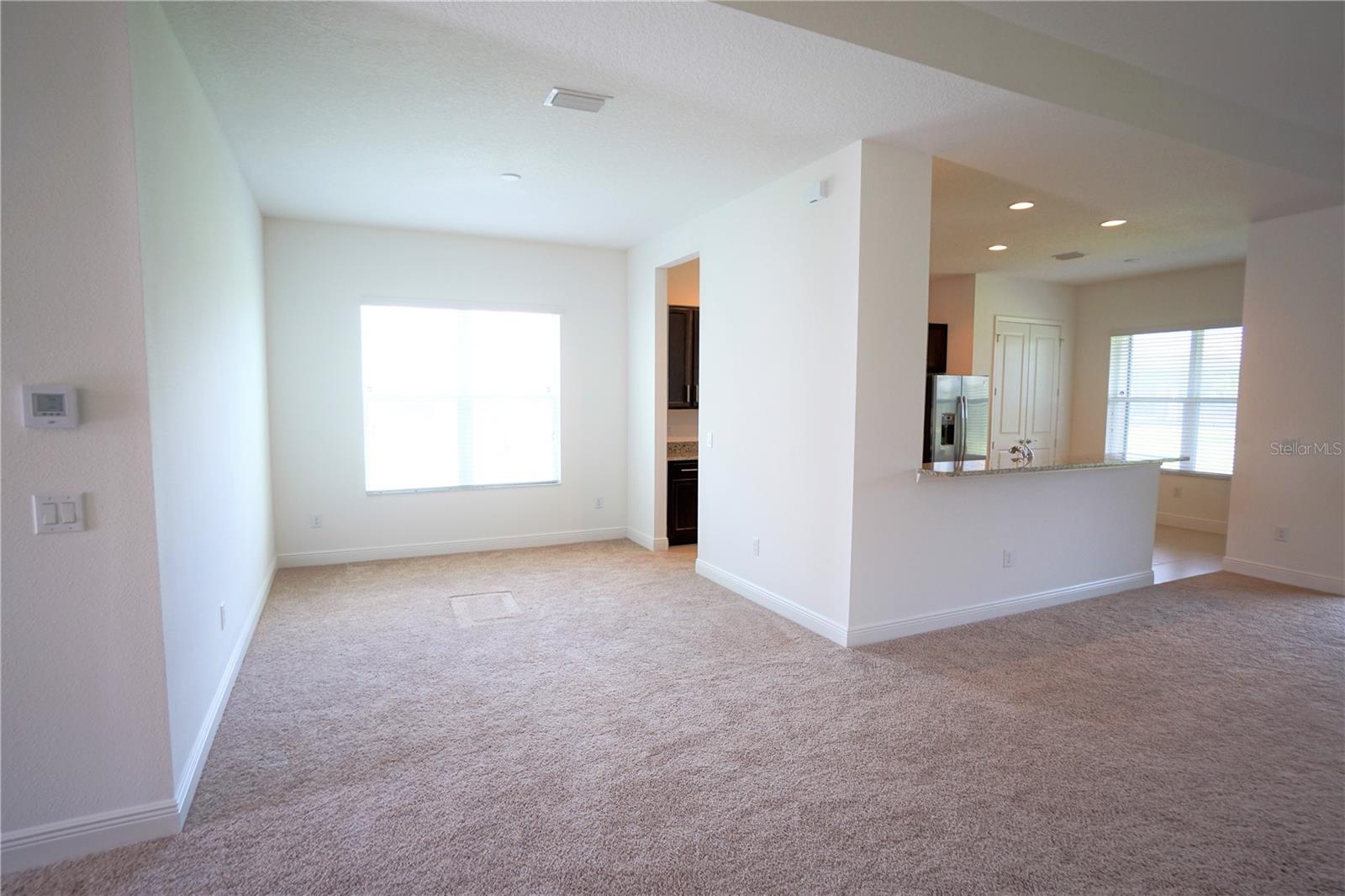 Image 6 of 27 For 30835 Spruceberry Court