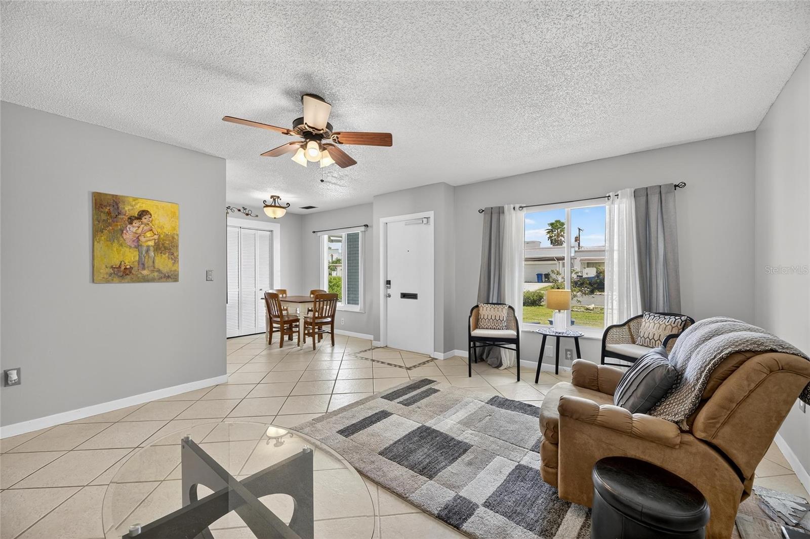 Image 9 of 65 For 1626 Costa Street