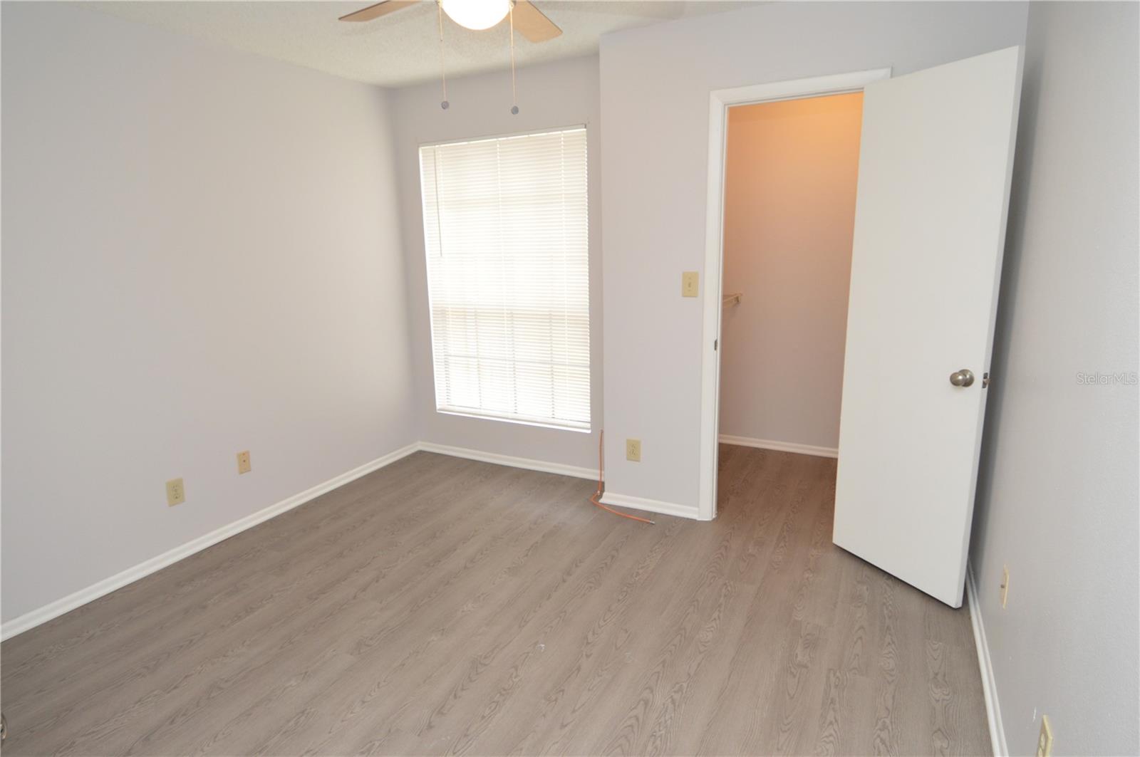 Image 23 of 93 For 8630 Mallard Reserve Drive 201