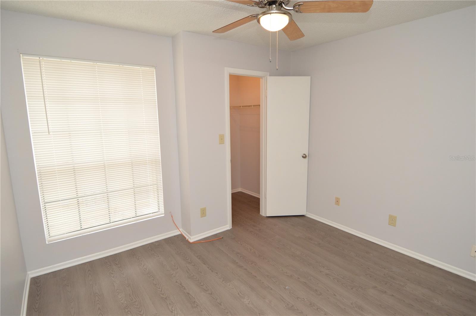 Image 25 of 93 For 8630 Mallard Reserve Drive 201