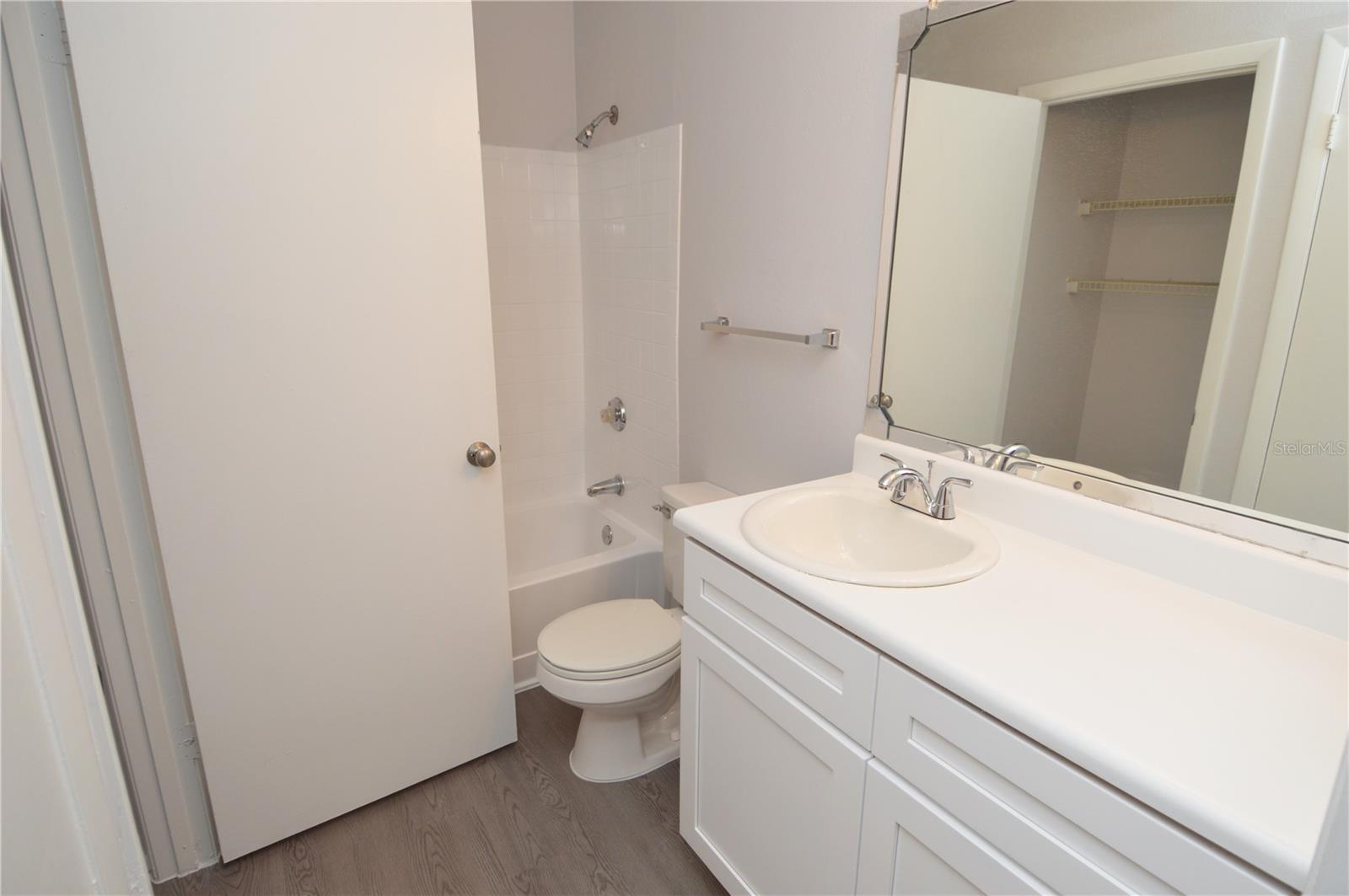 Image 32 of 93 For 8630 Mallard Reserve Drive 201