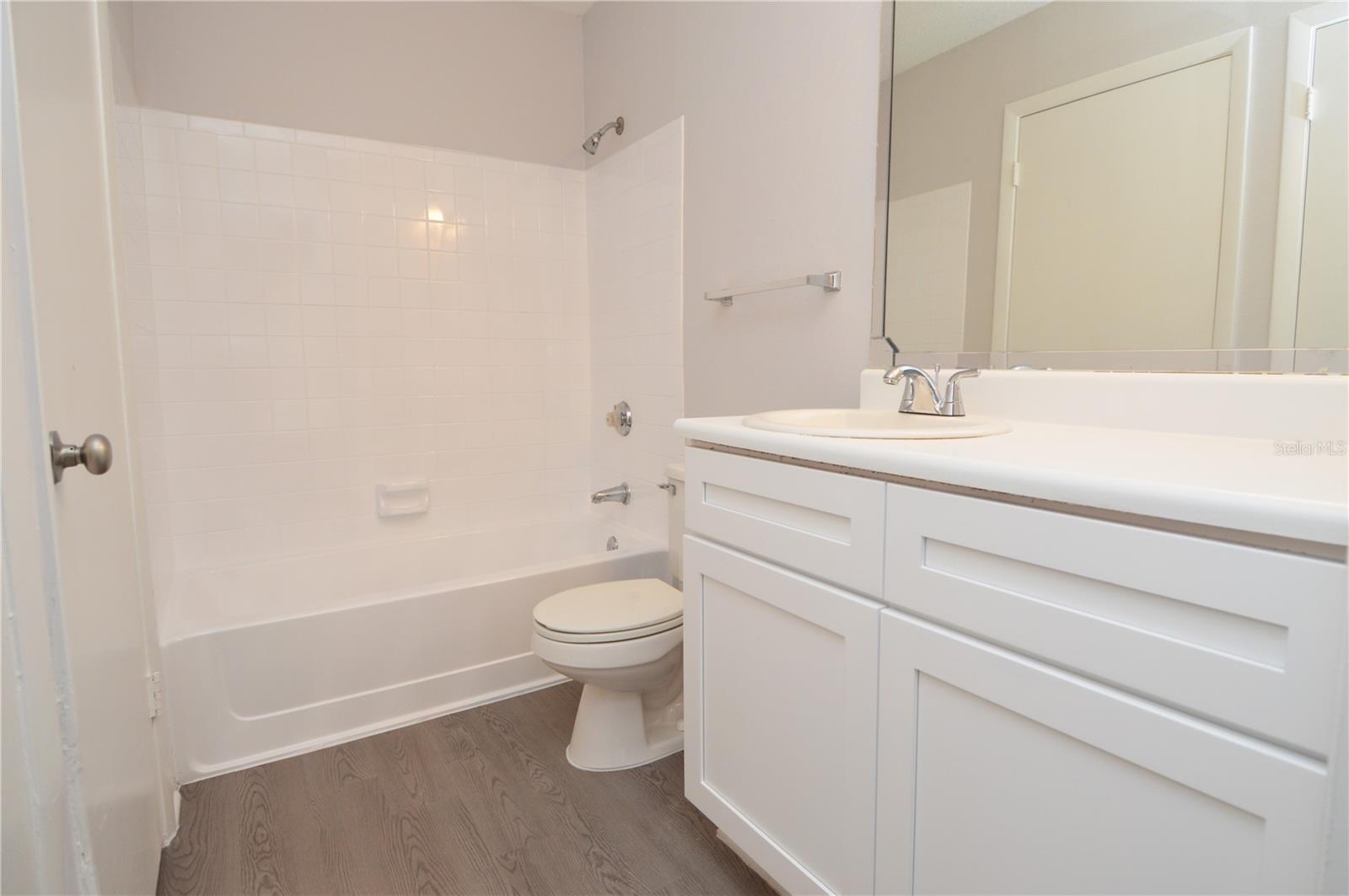 Image 33 of 93 For 8630 Mallard Reserve Drive 201