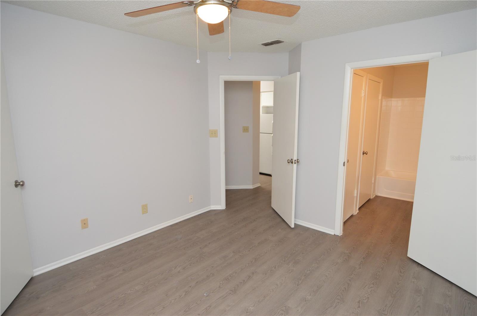 Image 37 of 93 For 8630 Mallard Reserve Drive 201