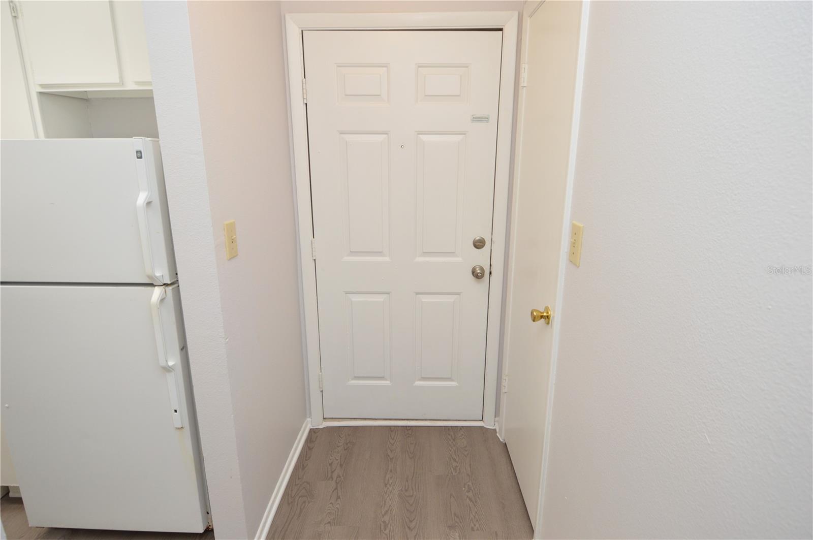 Image 4 of 93 For 8630 Mallard Reserve Drive 201