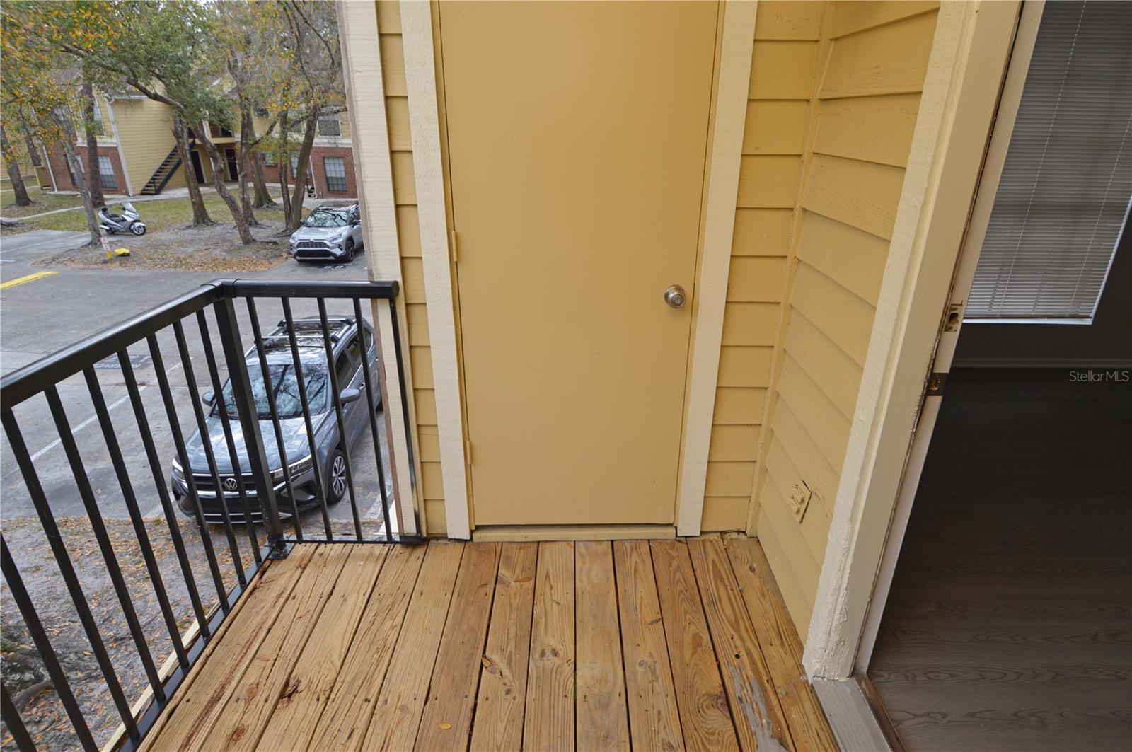 Image 40 of 93 For 8630 Mallard Reserve Drive 201