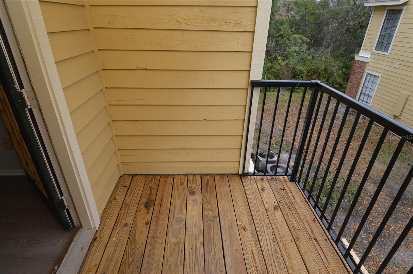 Image 42 of 93 For 8630 Mallard Reserve Drive 201