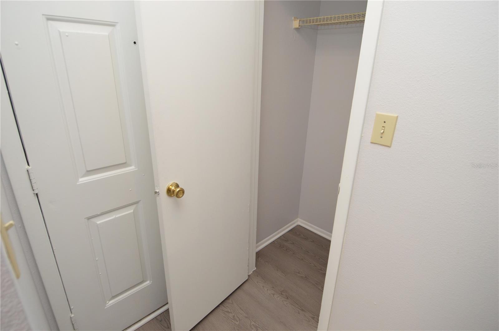 Image 5 of 93 For 8630 Mallard Reserve Drive 201