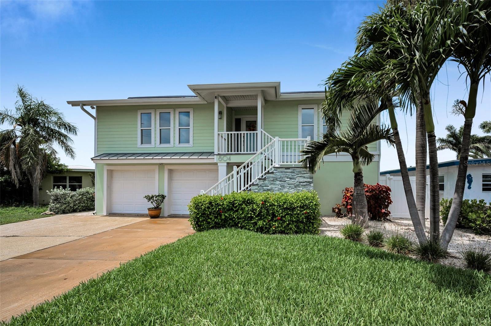 Listing photo id 11 for 804 Bay Point Drive