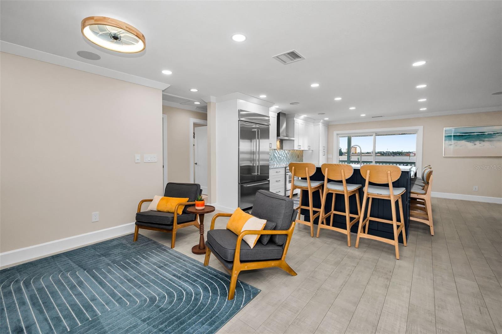 Listing photo id 48 for 804 Bay Point Drive