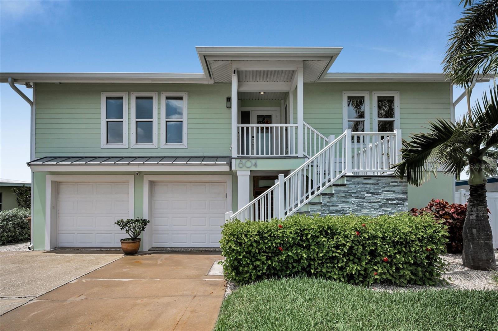 Listing photo id 5 for 804 Bay Point Drive