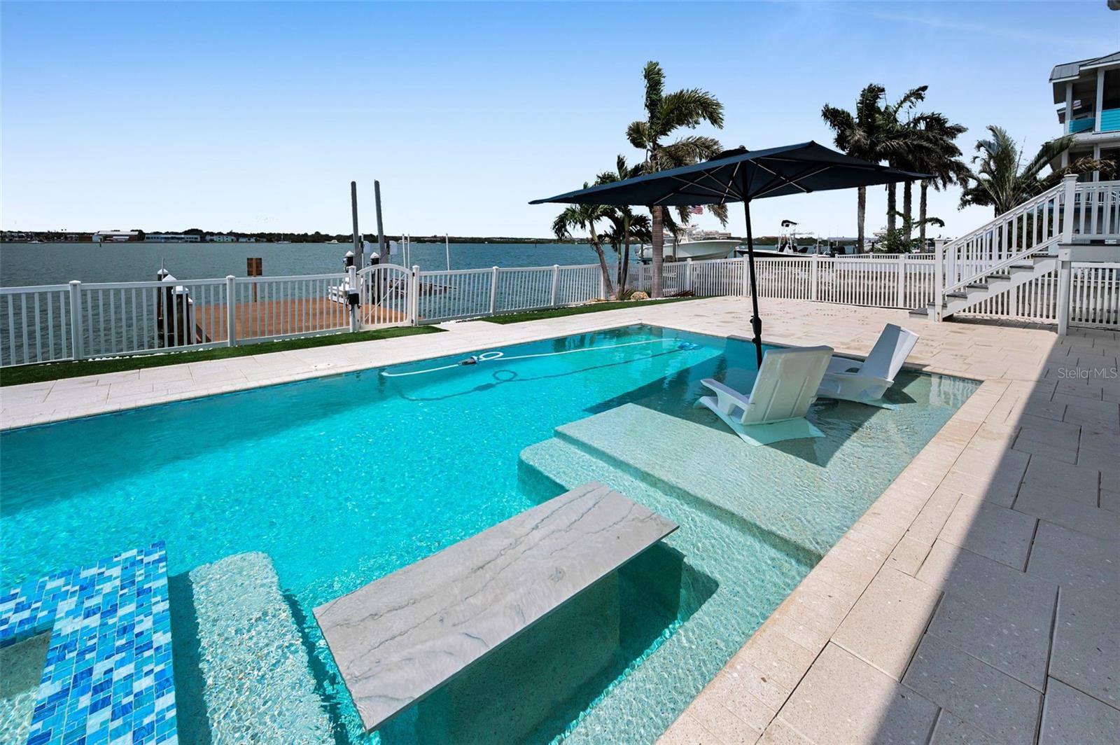 Listing photo id 70 for 804 Bay Point Drive