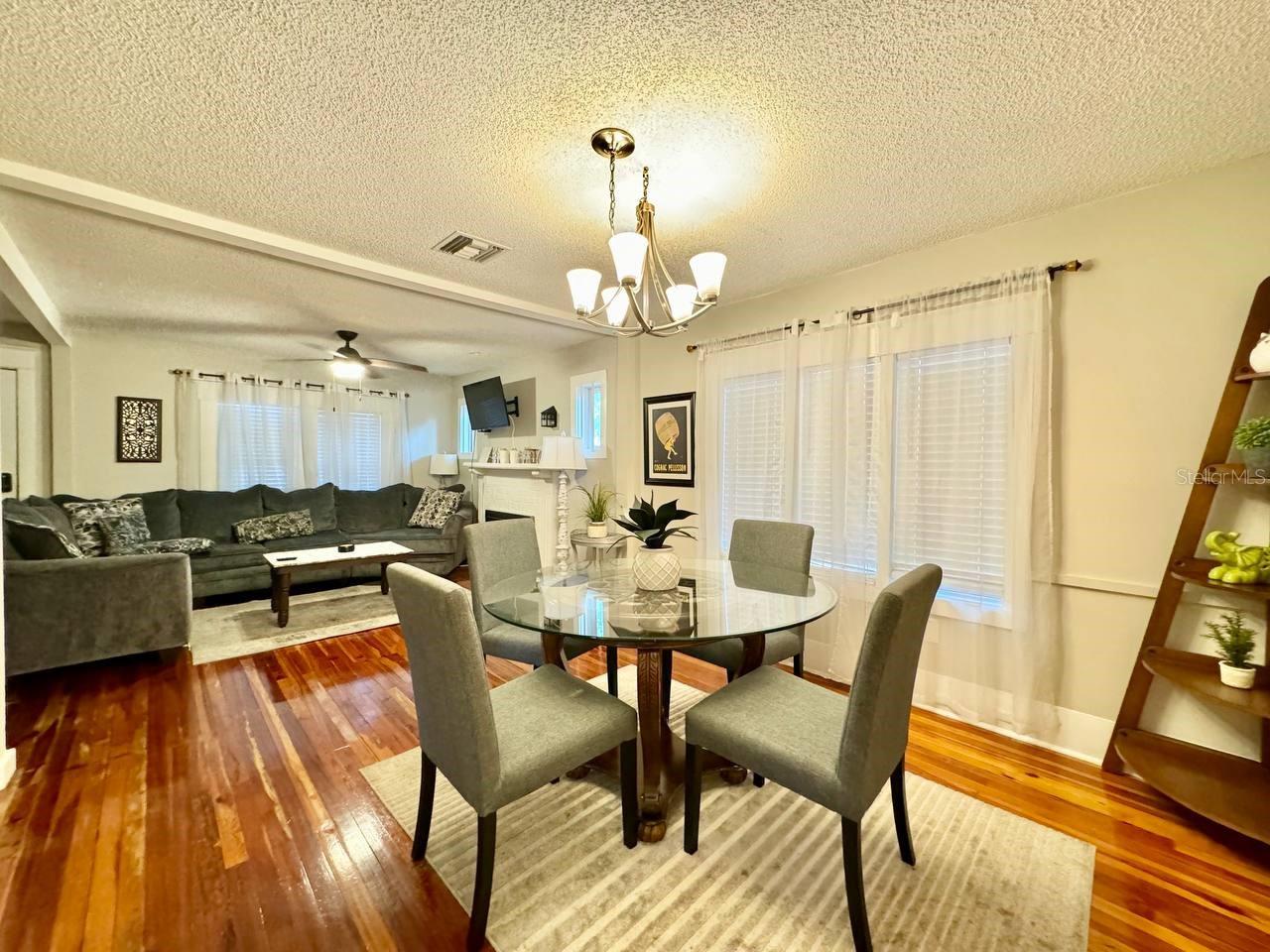 Image 8 of 24 For 6601 Navin Avenue