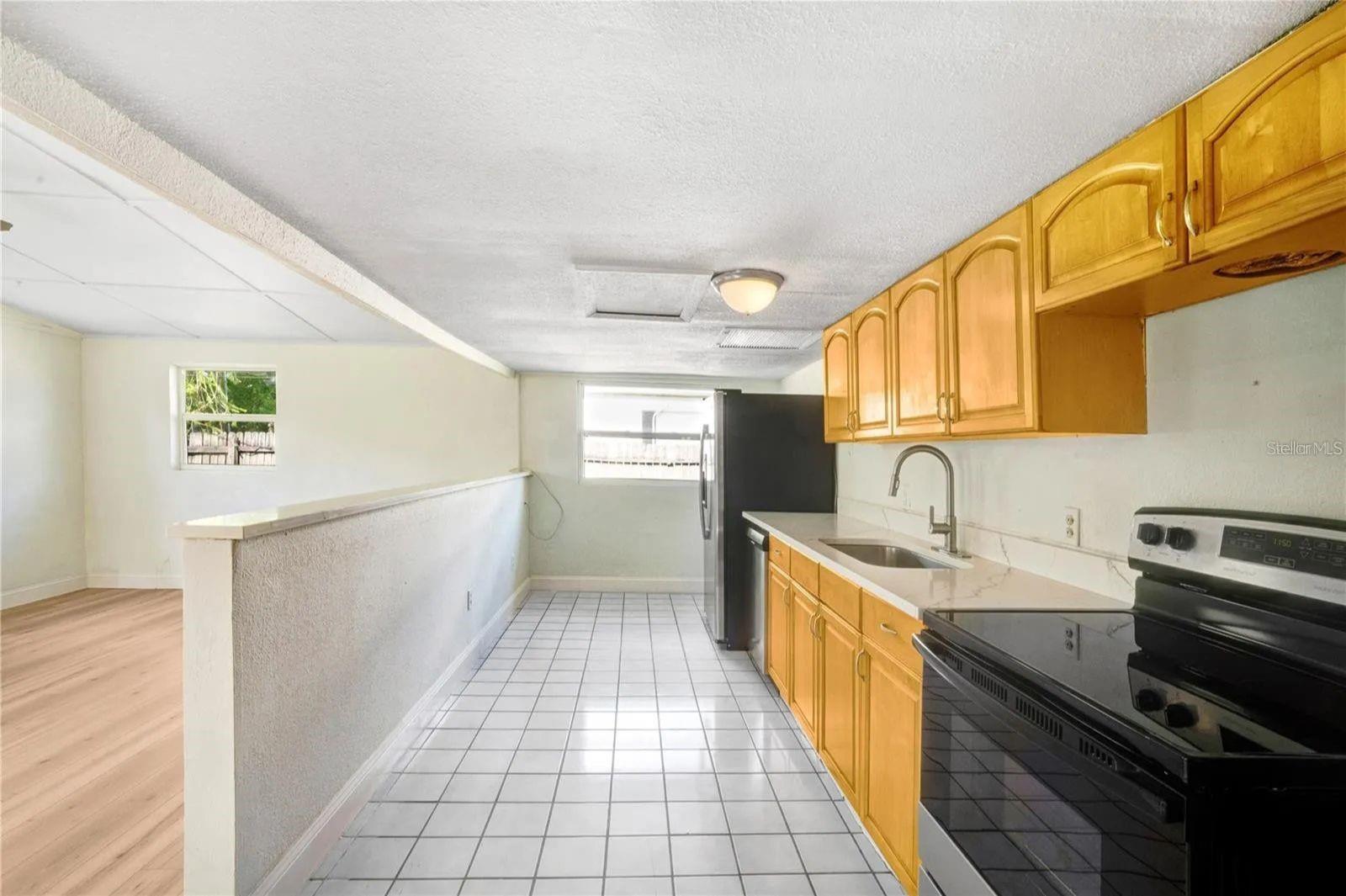 Image 5 of 11 For 2521 Highland Acres Drive