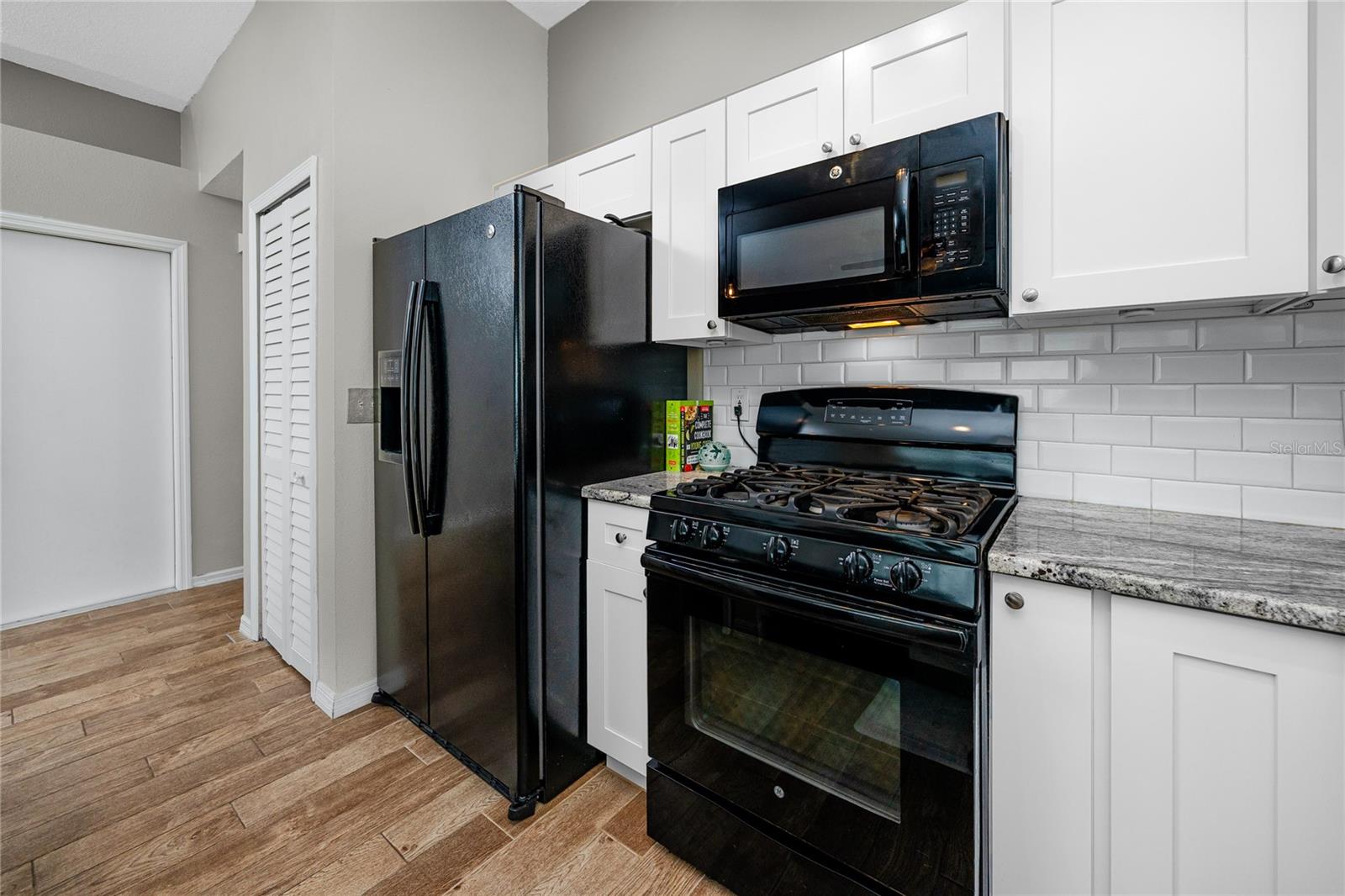 Image 12 of 34 For 13133 Carrollwood Creek Drive