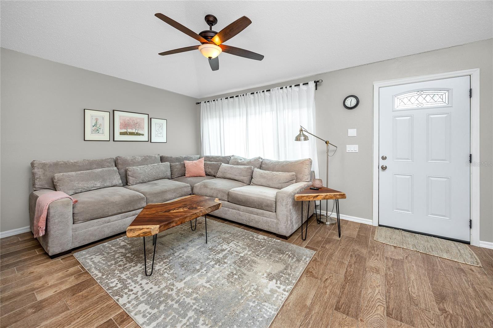 Image 6 of 34 For 13133 Carrollwood Creek Drive