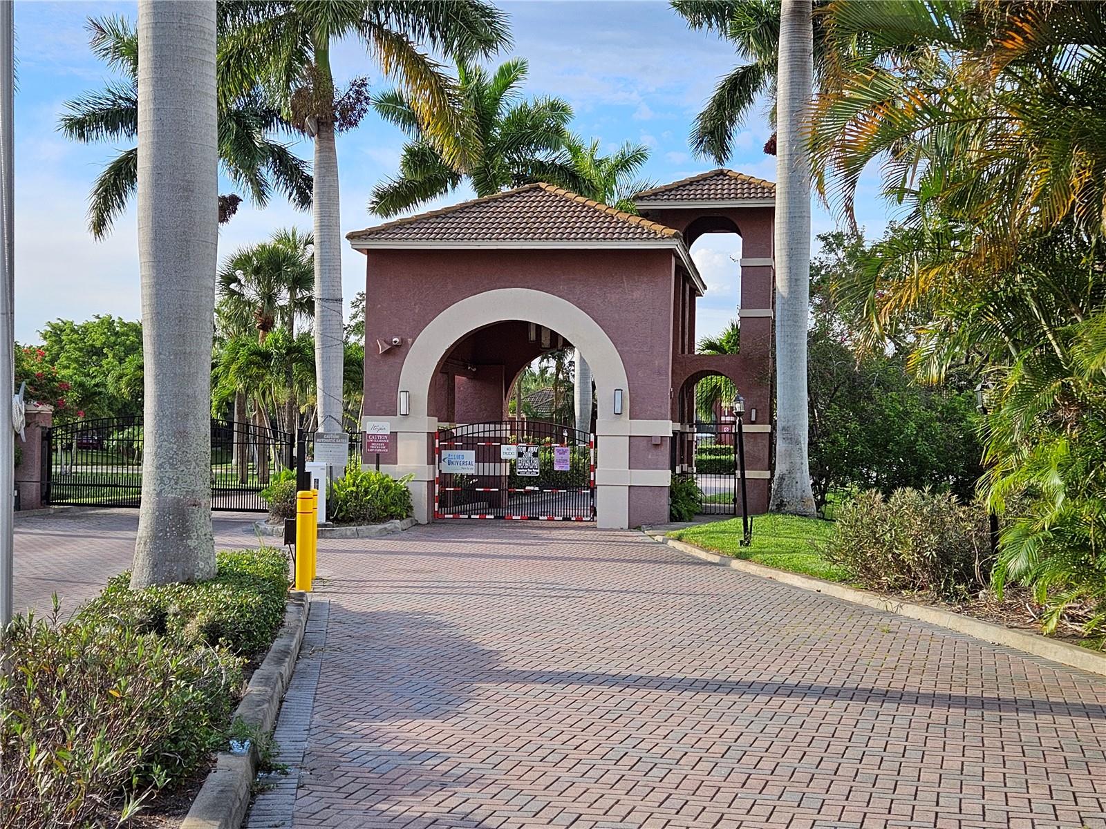 Image 11 of 23 For 10265 Gandy Boulevard N 1113
