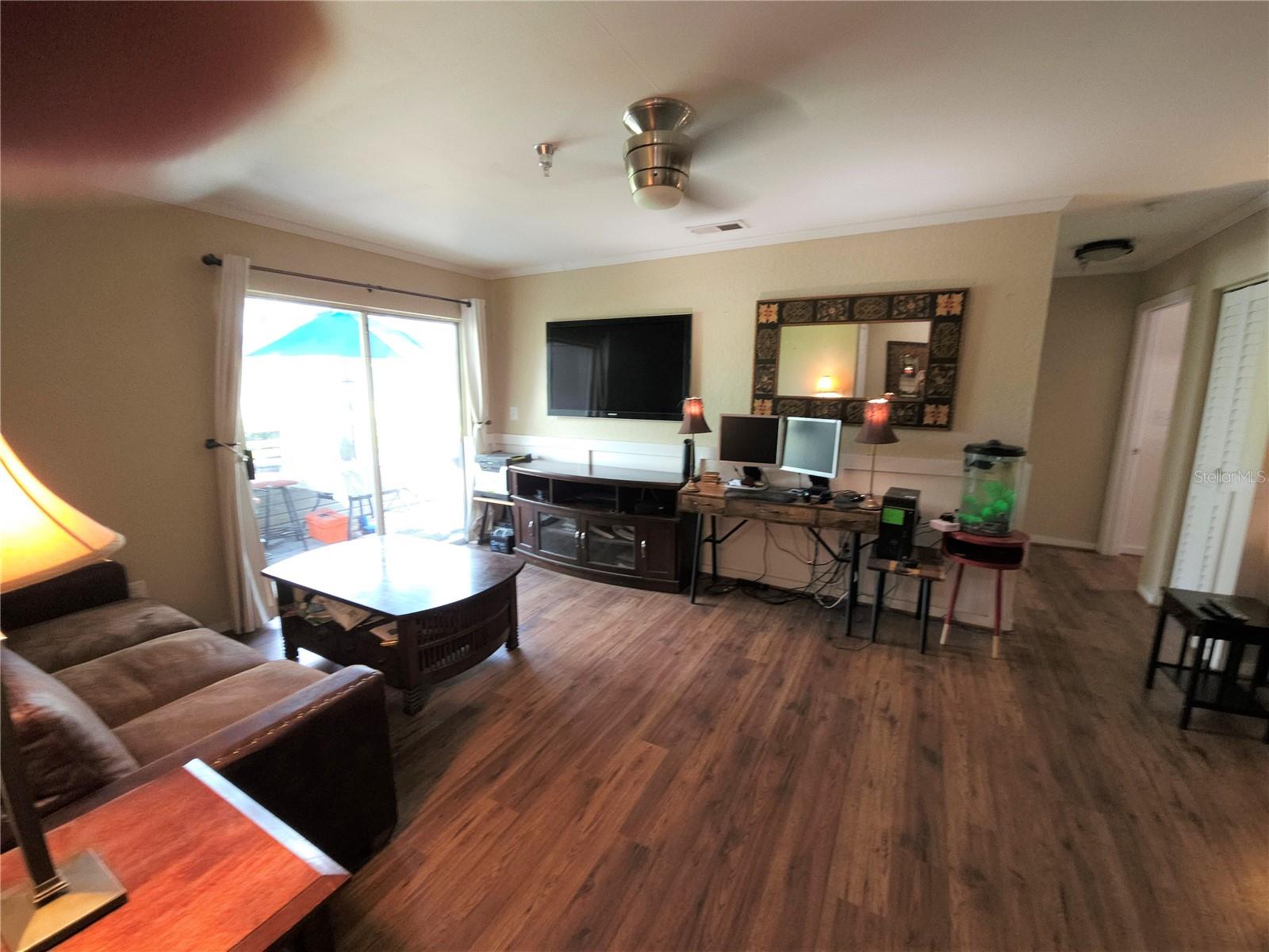 Image 3 of 23 For 10265 Gandy Boulevard N 1113