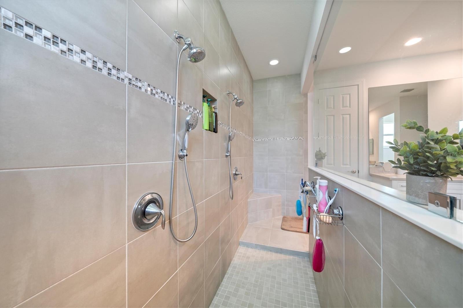 Image 21 of 36 For 6047 Sequoia Circle