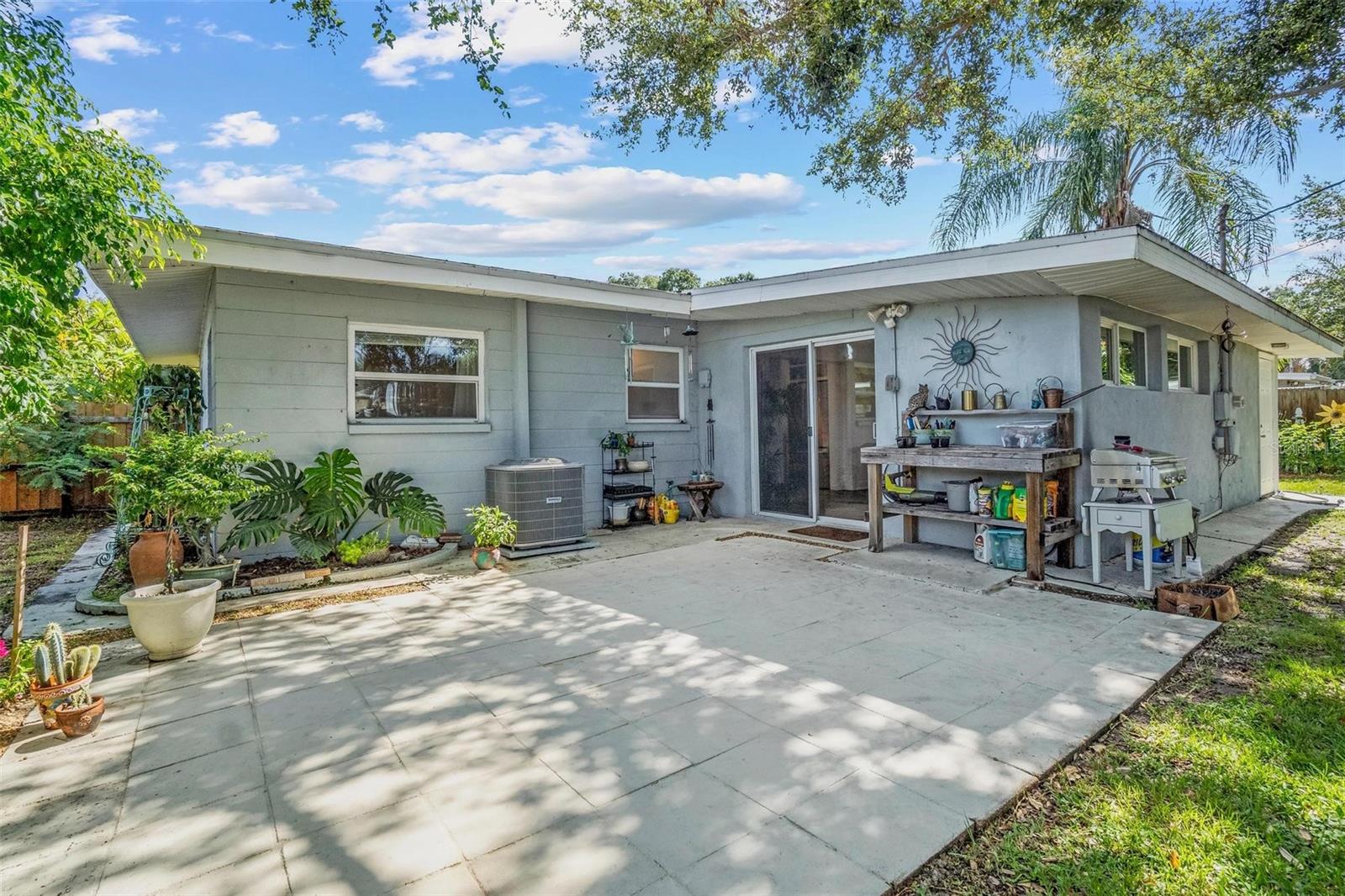 Image 18 of 20 For 10828 57th Avenue