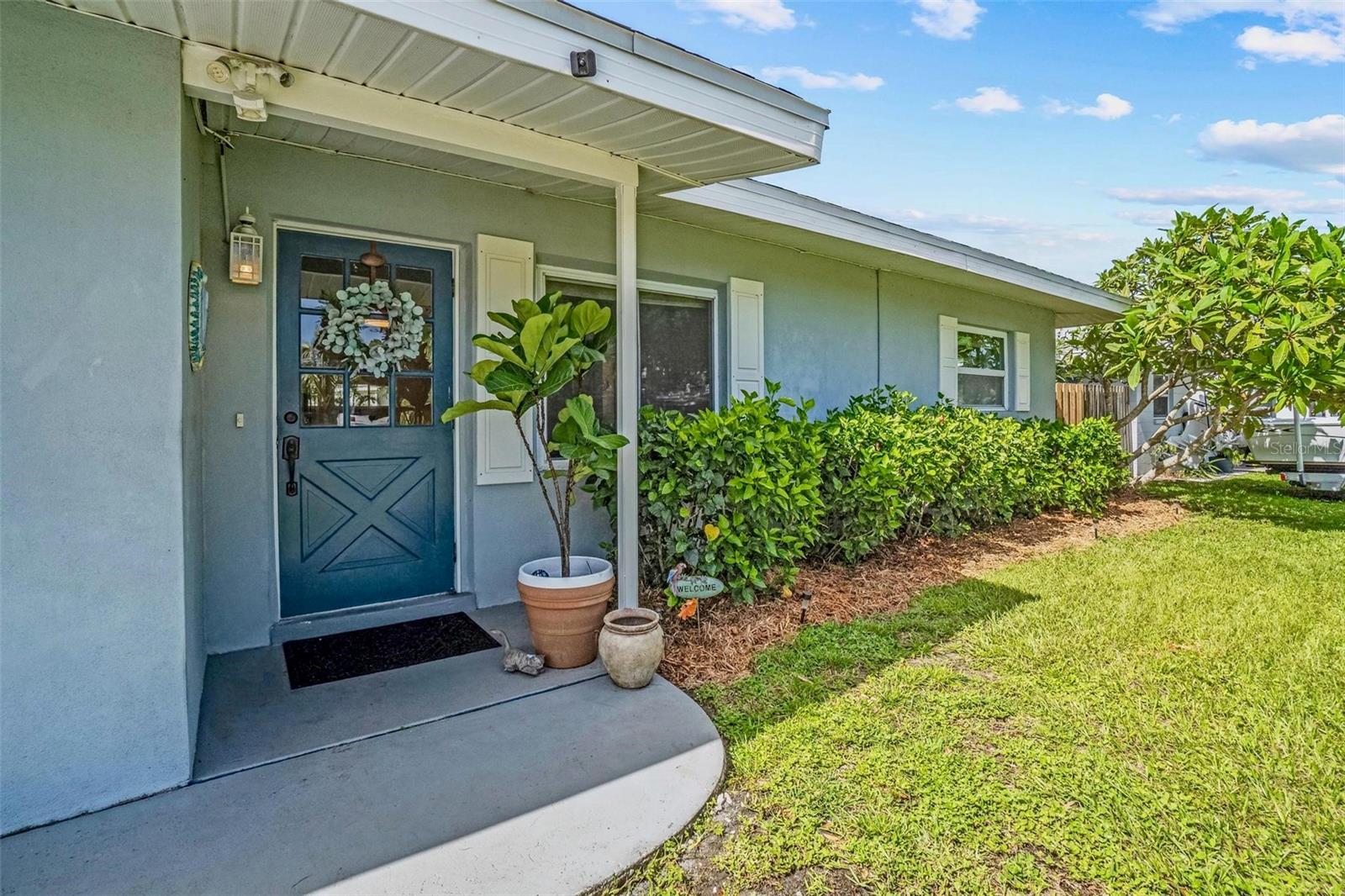 Image 3 of 20 For 10828 57th Avenue