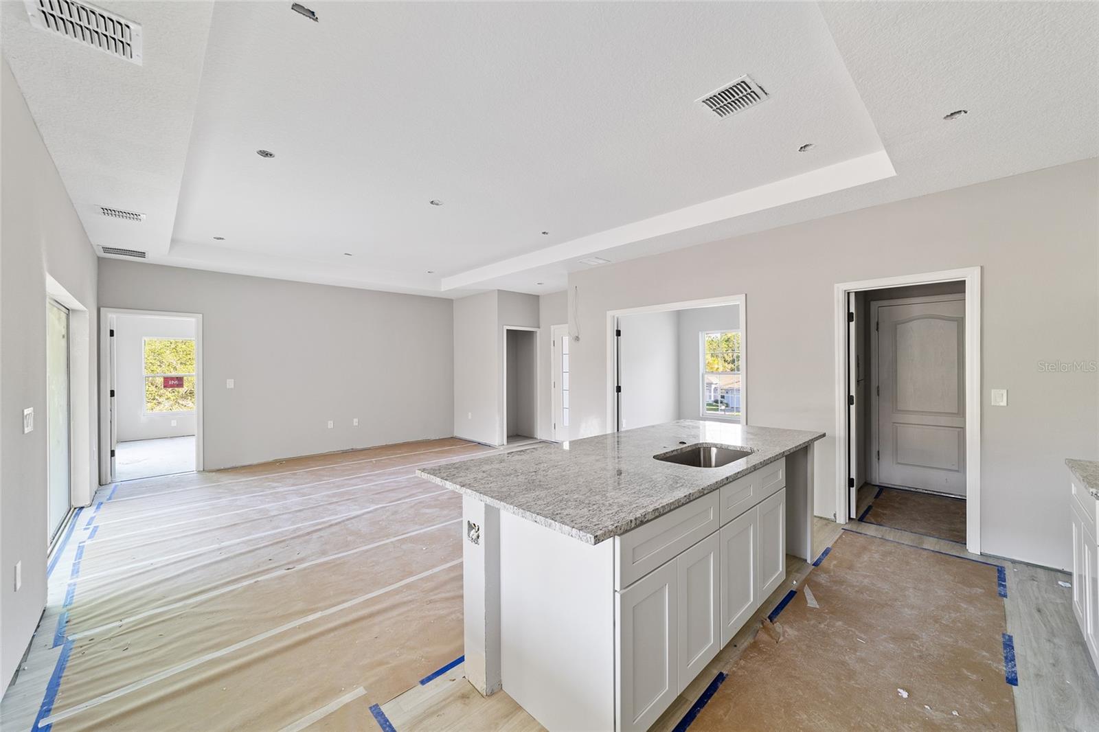 Listing photo id 18 for 2602 W Ventura Ln