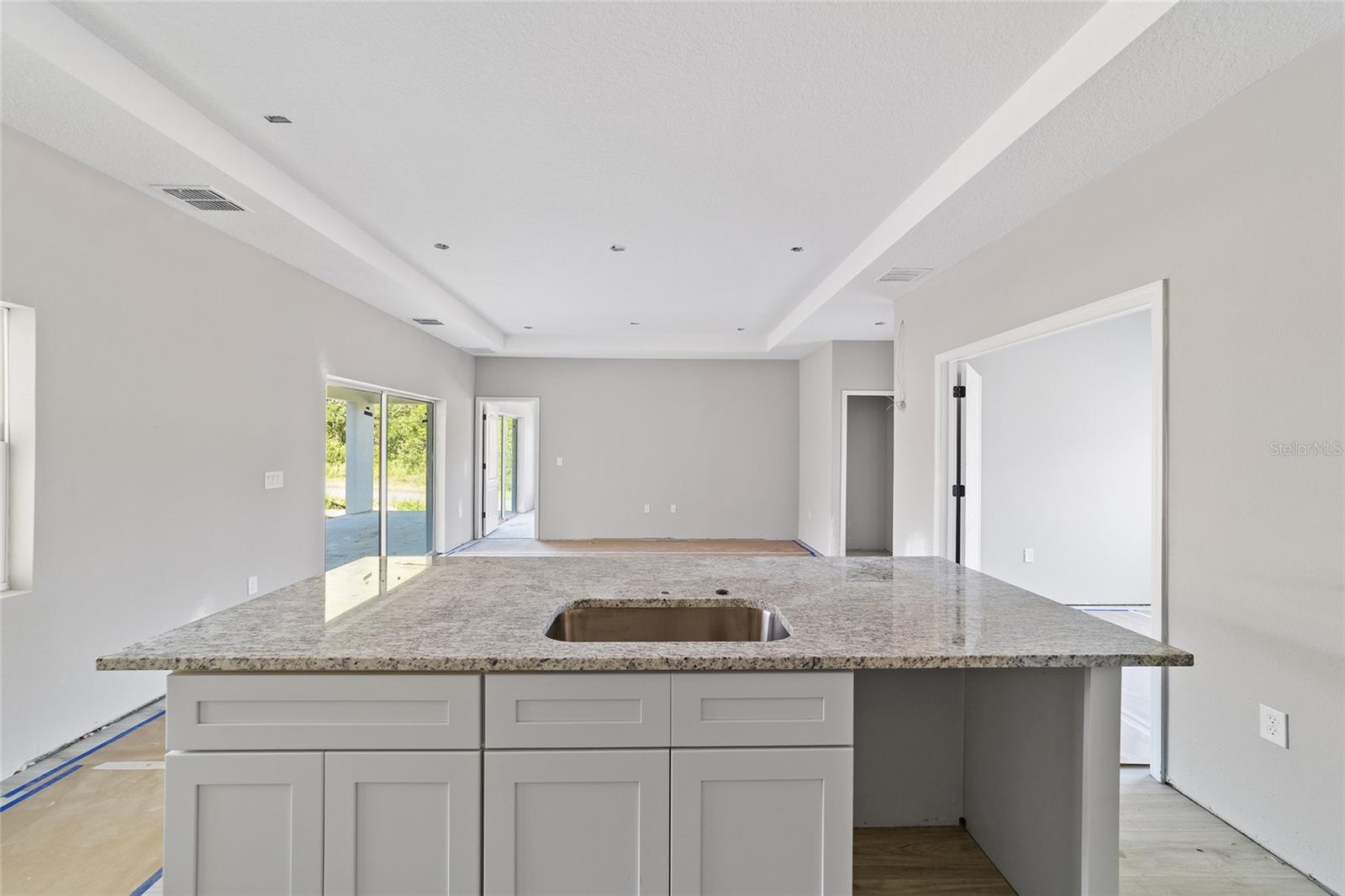 Listing photo id 20 for 2602 W Ventura Ln