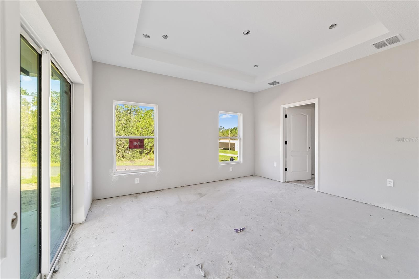 Listing photo id 23 for 2602 W Ventura Ln