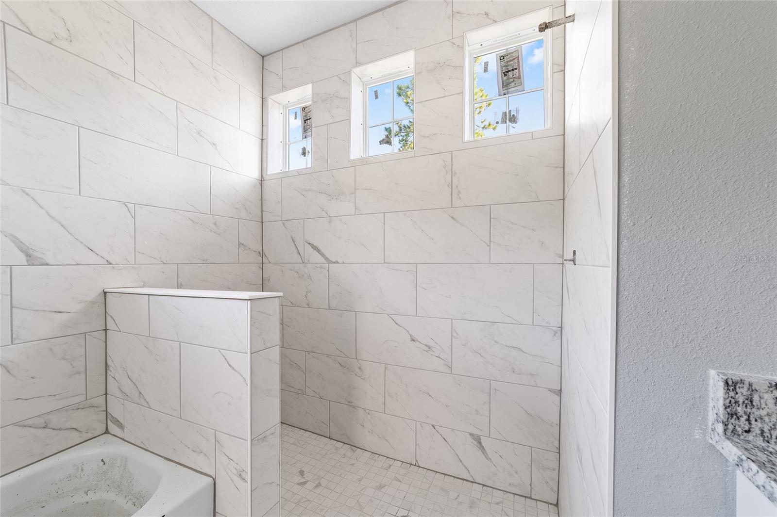 Listing photo id 31 for 2602 W Ventura Ln