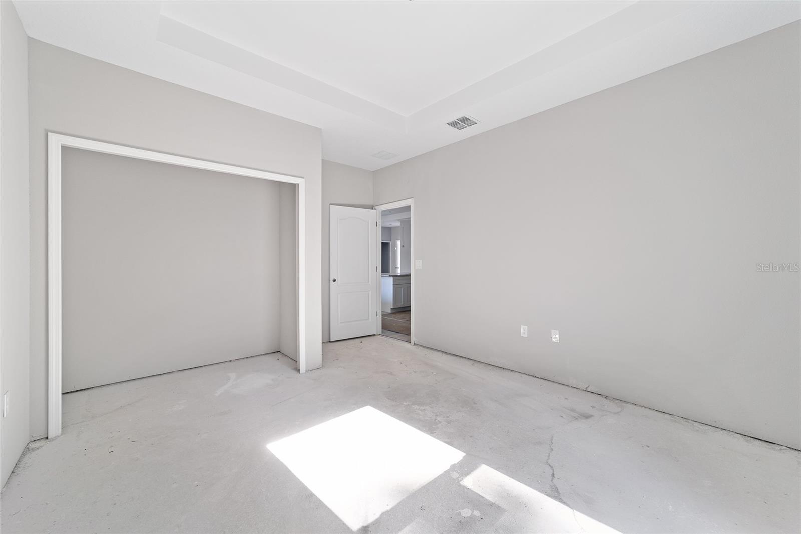Listing photo id 35 for 2602 W Ventura Ln