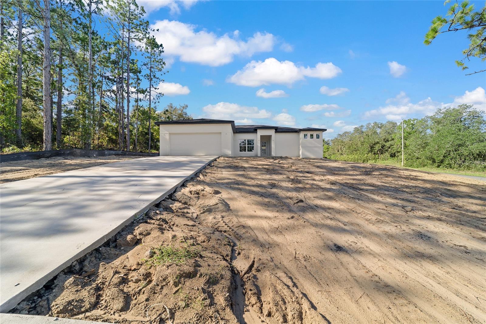 Listing photo id 58 for 2602 W Ventura Ln