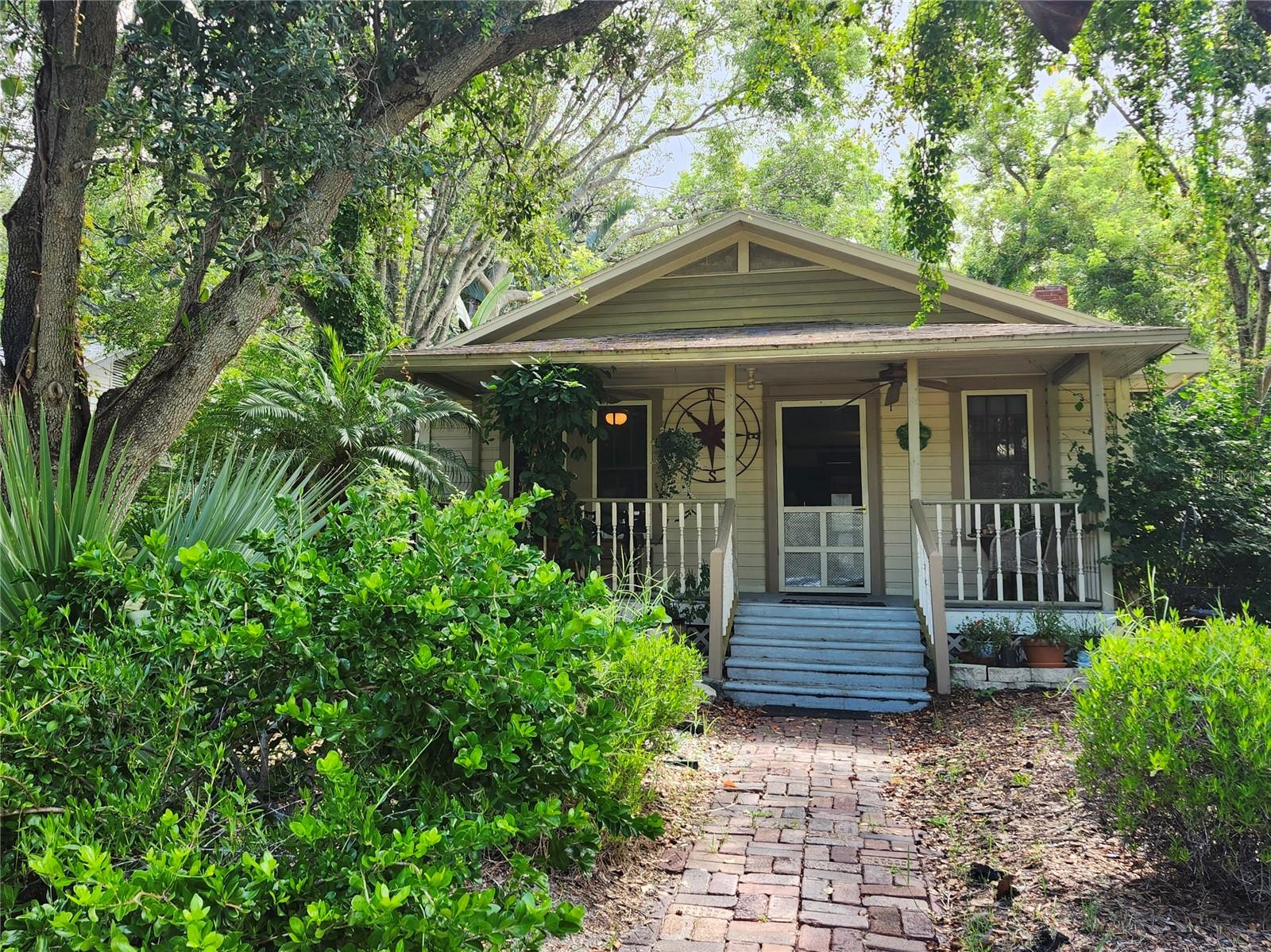 Details for 178 11th Street Sw, LARGO, FL 33770