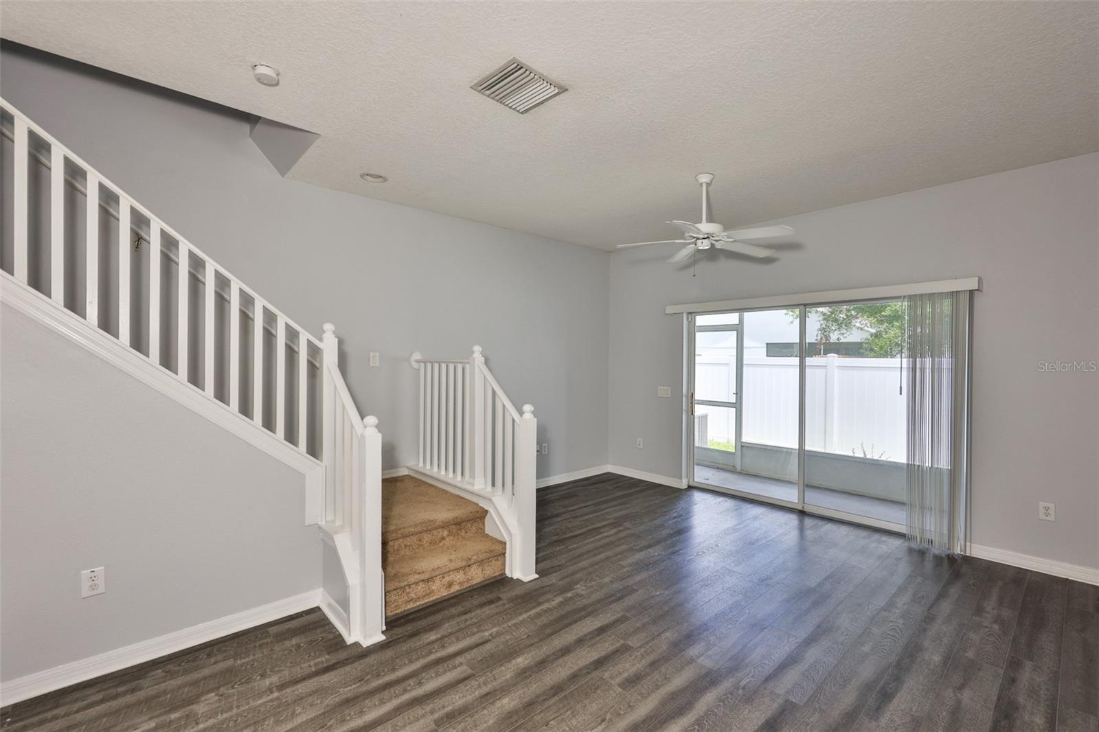 Listing photo id 9 for 12950 Kings Crossing Drive