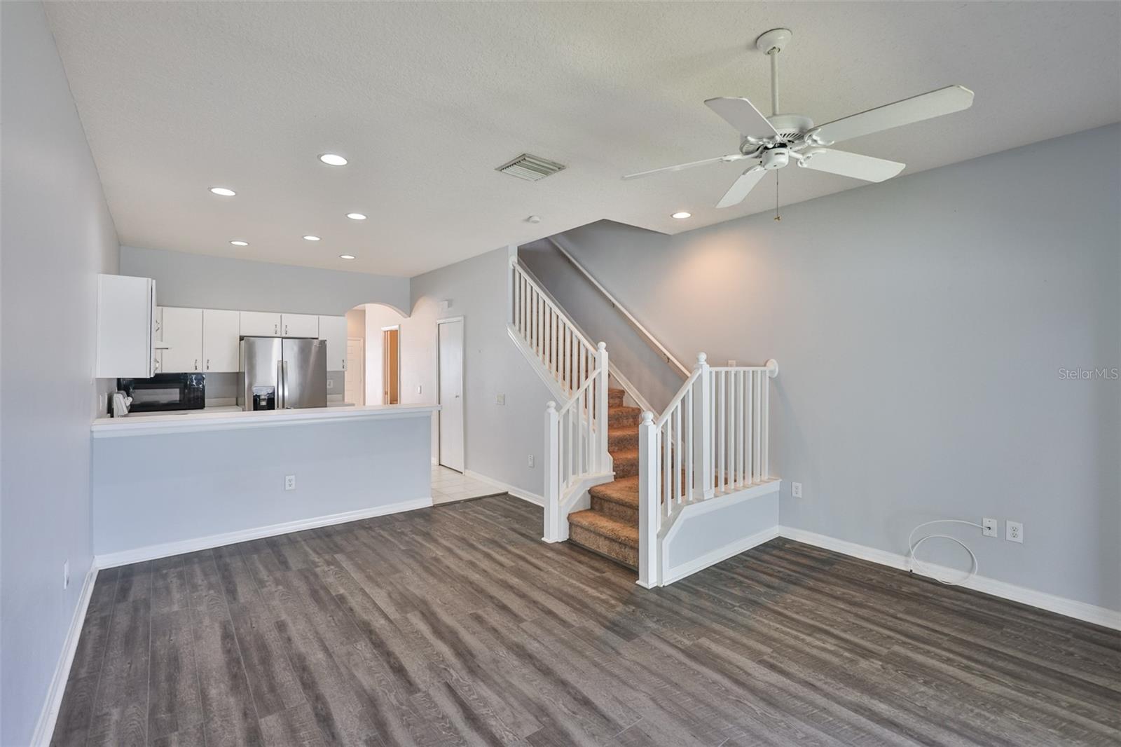 Listing photo id 11 for 12950 Kings Crossing Drive
