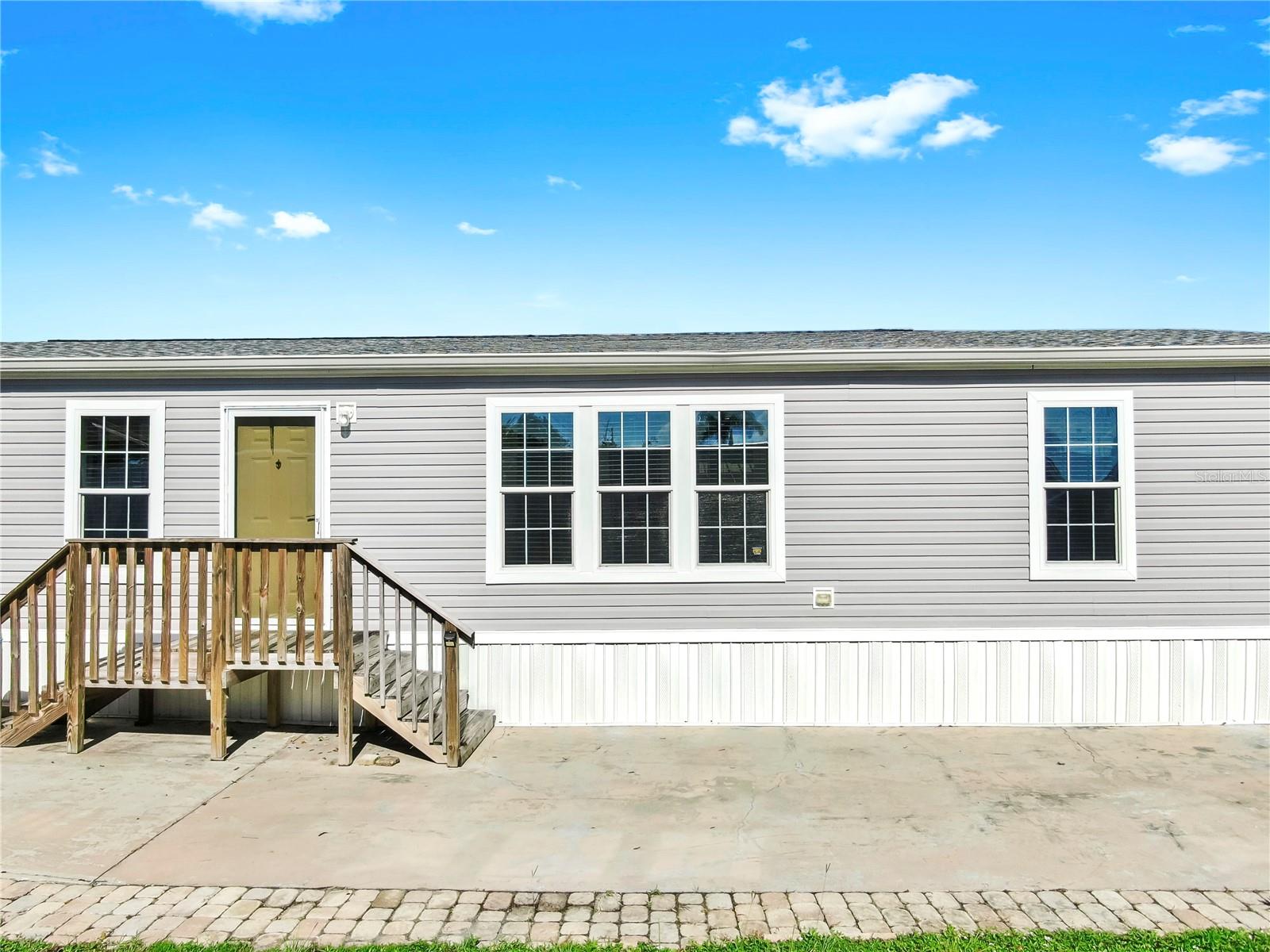 Image 43 of 44 For 420 49th Street E 64
