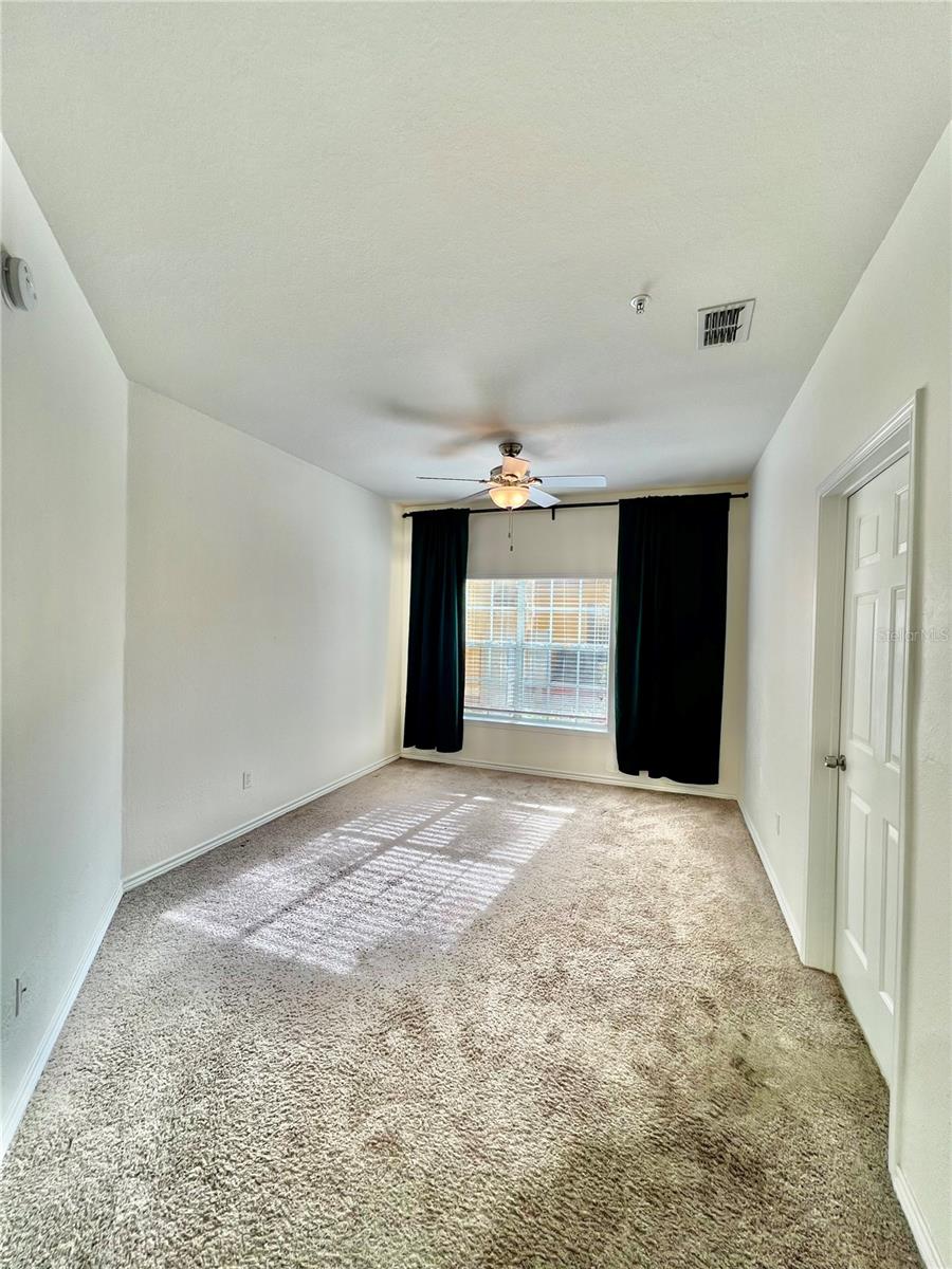 Image 15 of 33 For 4345 Bayside Village Drive 102